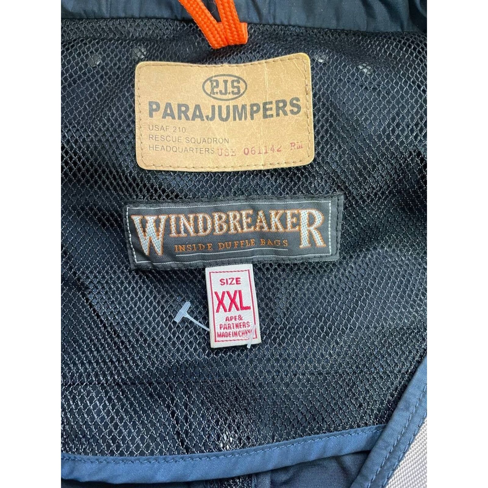 Parajumpers × Vintage Vintage Parajumpers Navy Windbreaker Jacket Multiple Pockets Size US L / EU 52-54 / 3 - 3 Thumbnail