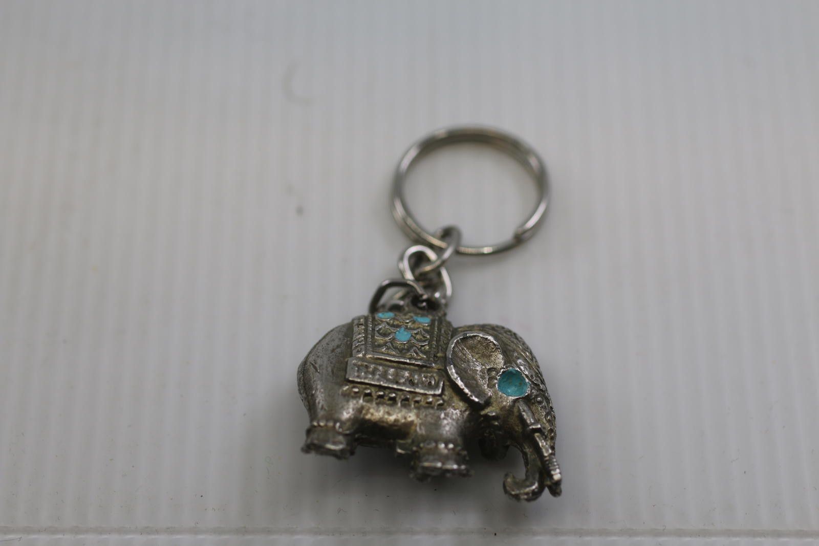 The Unbranded Brand Vintage Silver Elephant Trinket Box Keychain TurquoiseStones Size ONE SIZE - 1 Thumbnail