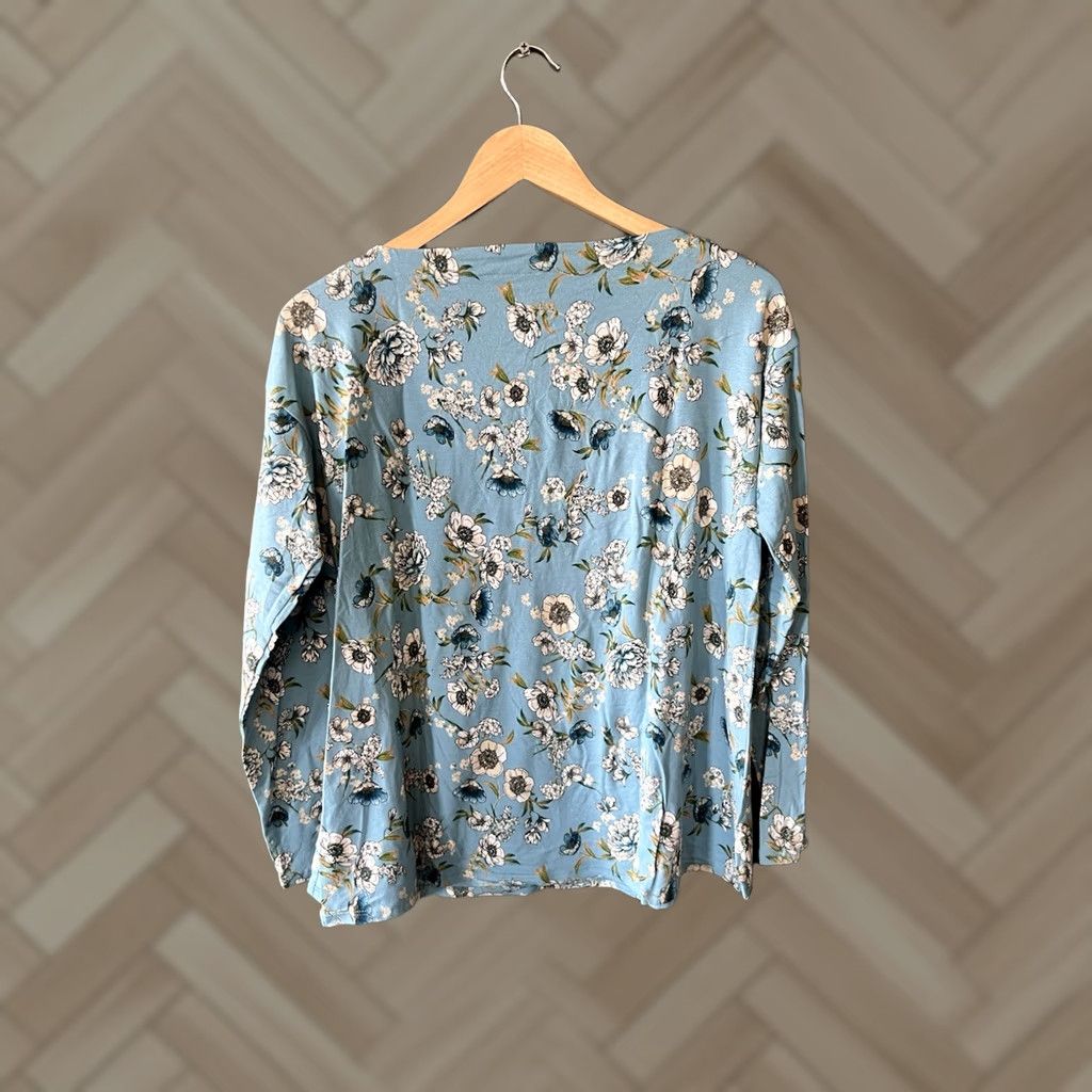 J. Jill J. Jill Womens Blue Floral Pattern Long Sleeve Boat Neck T-Shirt Size S Girls? Size S / US 4 / IT 40 - 1 Thumbnail