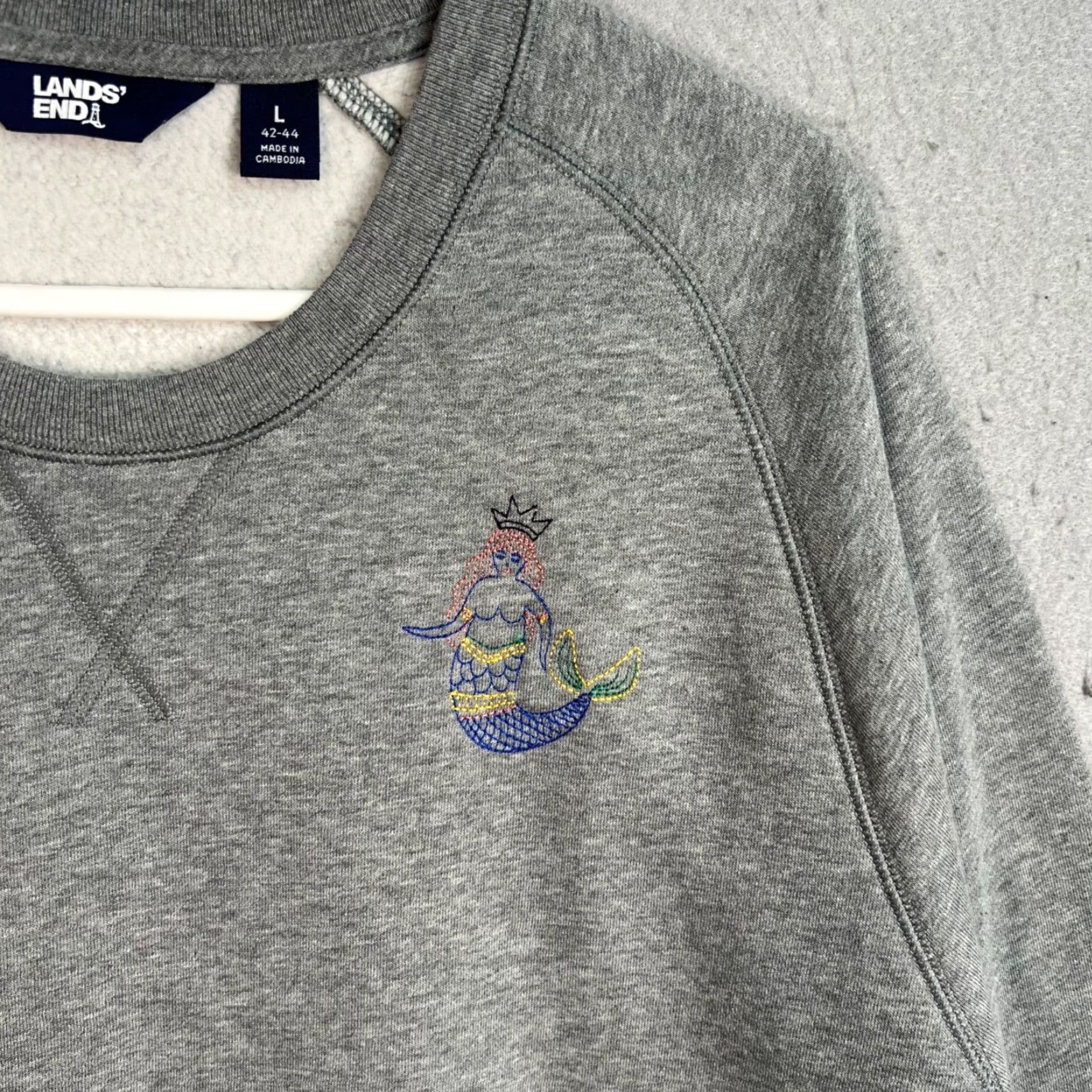 Lands' End VINTAGE Lands' End Grey Crewneck Sweatshirt Mens Large Cotton Pullover Mermaid Embroidered 90s Size US L / EU 52-54 / 3 - 5 Thumbnail