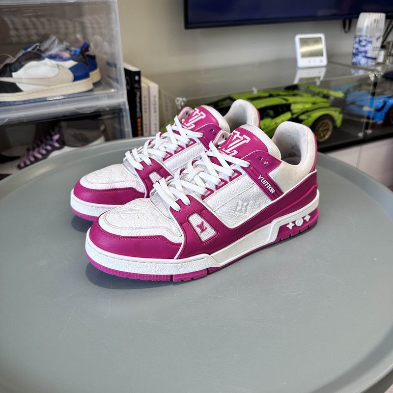 Louis Vuitton Louis Vuitton Trainer Low-Top Fashion Sneakers 0079 Size US 10 / IT 40 - 1 Thumbnail