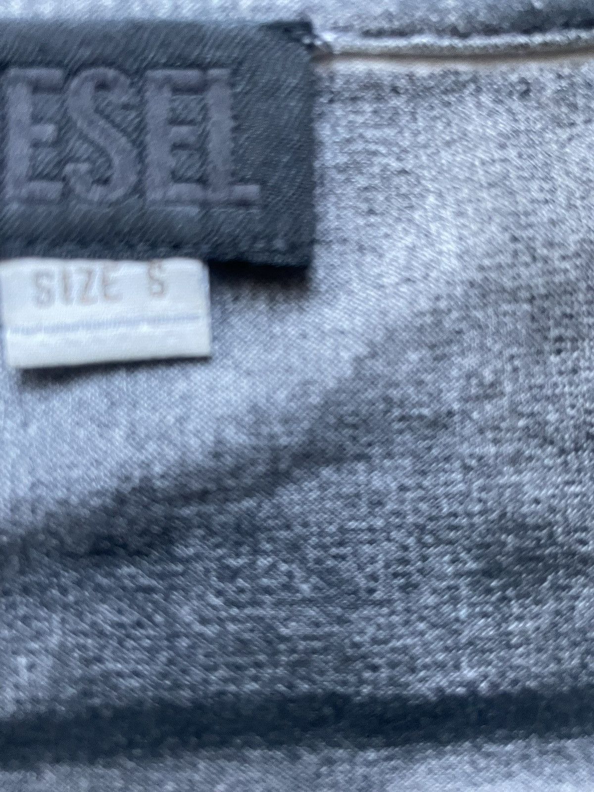 Diesel Diesel 2000s Photo Print T Shirt Size US S / EU 44-46 / 1 - 2 Thumbnail