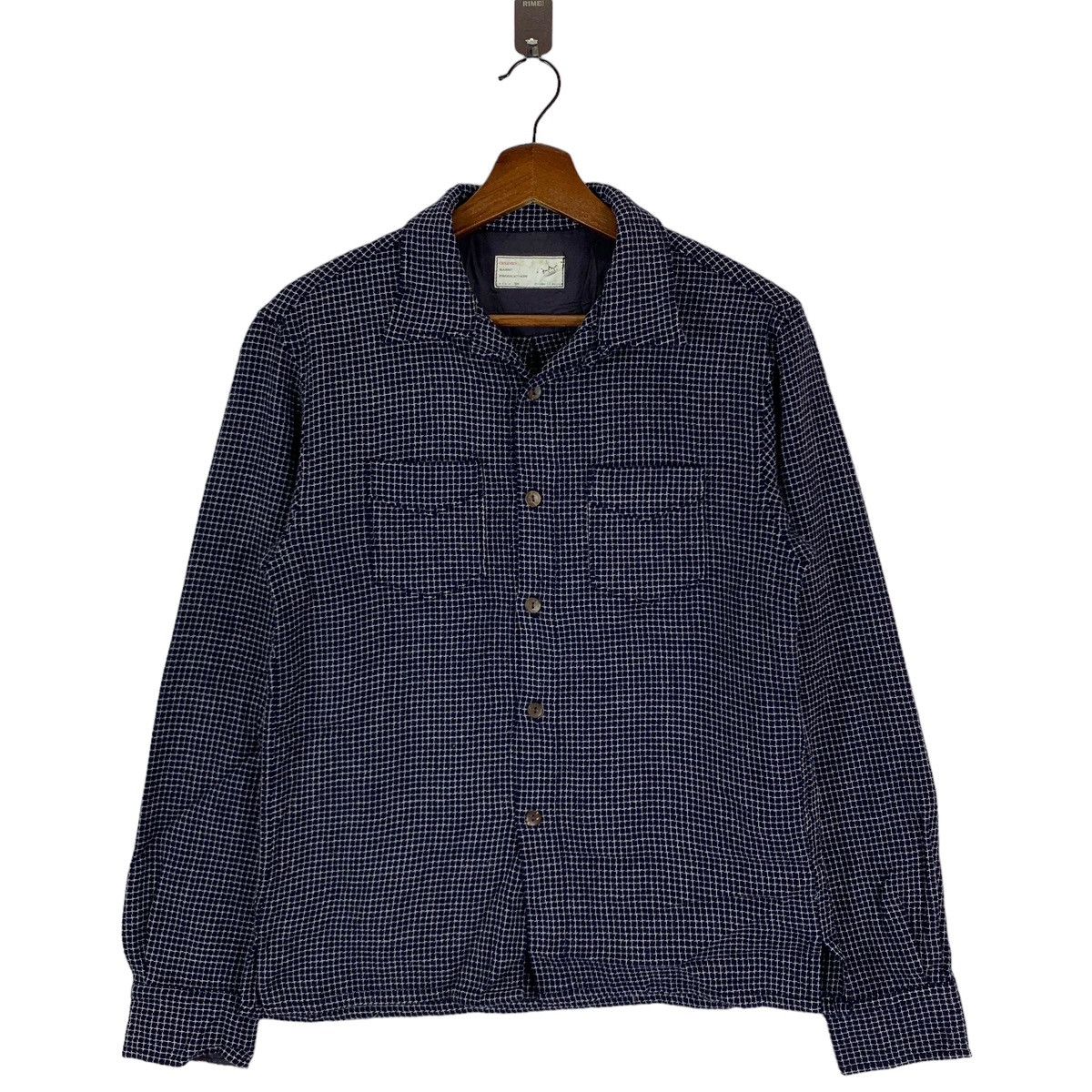 image of Vintage Chloro Basic Production Button Shirt in Navy, Women's (Size Medium)