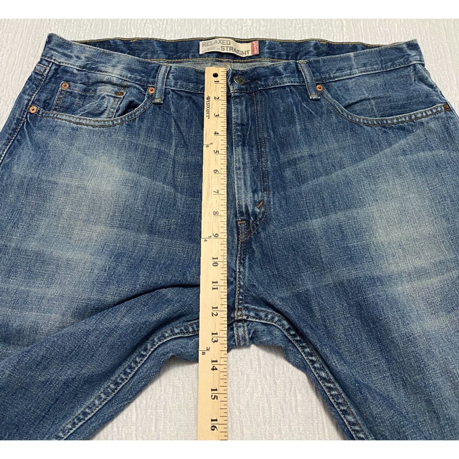 Levi's Levis 559 Relaxed Straight Jeans Size 40×30 Blue Faded Whiskers Wide Leg Mens Size US 40 / EU 56 - 6 Thumbnail