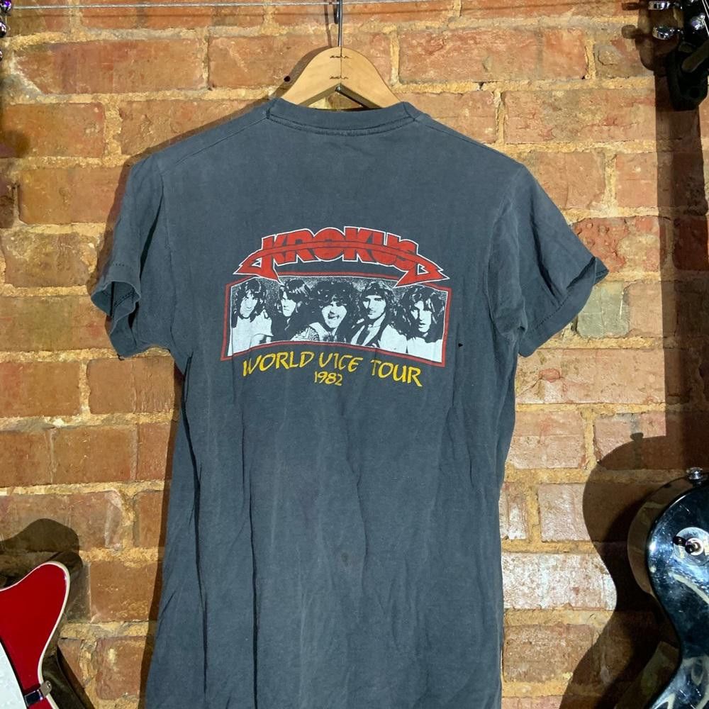 Designer Krokus one vice at a time small original vintage Size US S / EU 44-46 / 1 - 3 Thumbnail