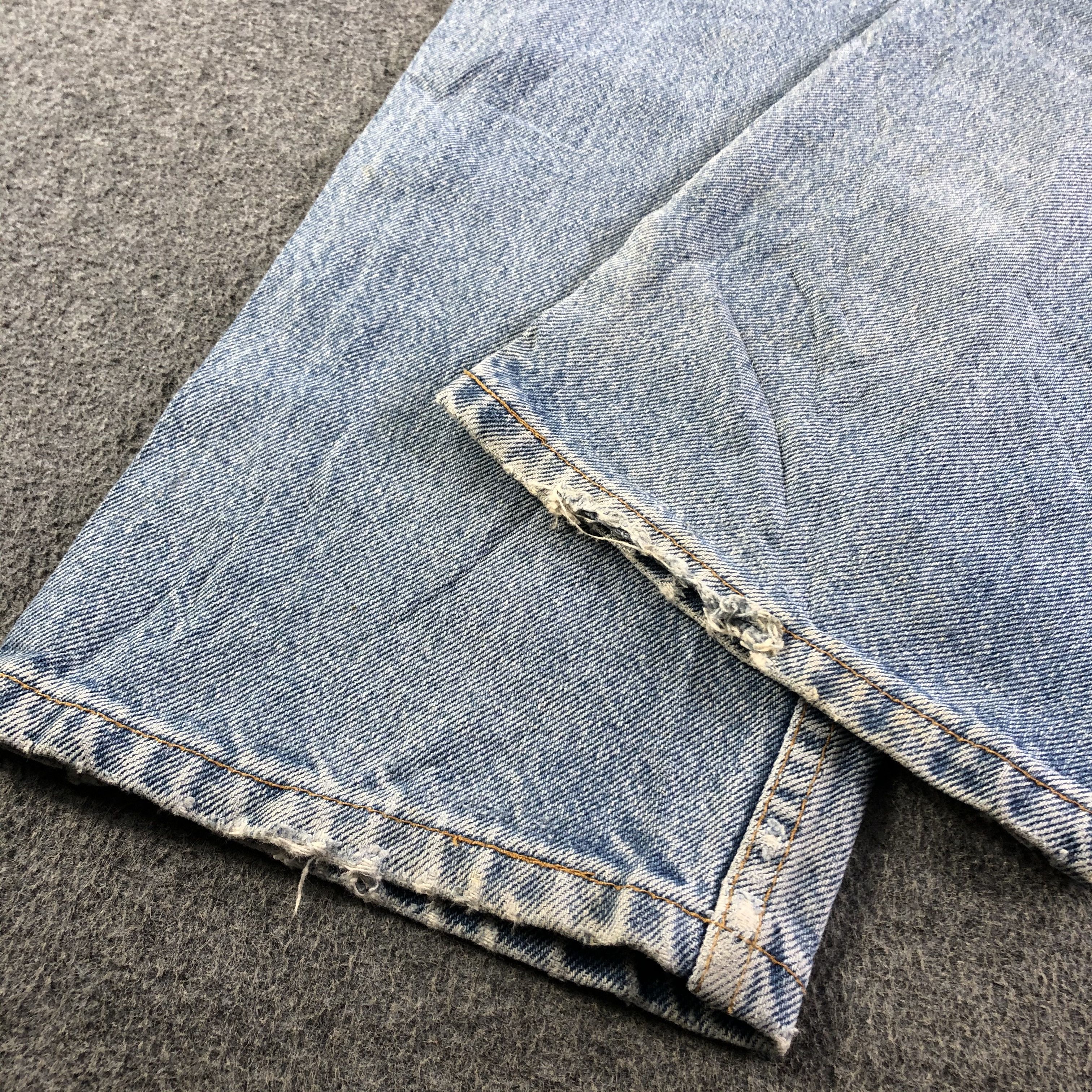 Levi's Vintage Blue Wash Levis 505 Jeans-J3578 Size US 35 - 6 Thumbnail
