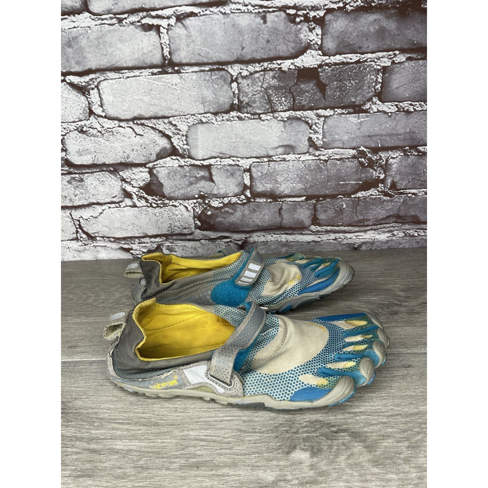 Vibram VIBRAM FiveFingers Gray Blue Textile Barefoot Running Shoes Size US 7.5 / IT 37.5 - 13 Thumbnail