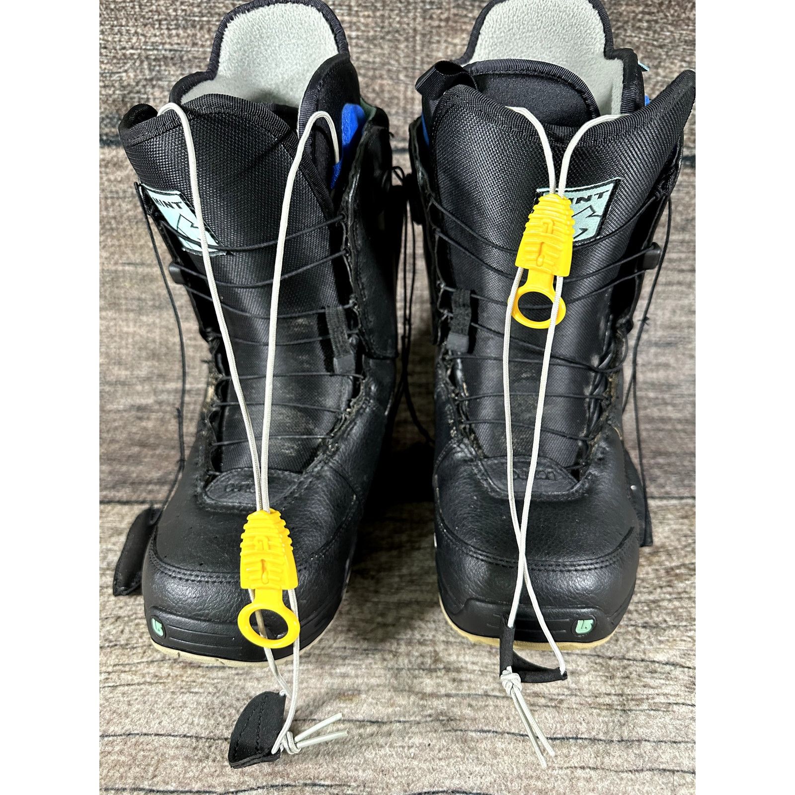Burton BURTON Mint Boa Snowboard Boots Black Women's Size 6 Size US 6.5 / IT 36.5 - 2 Thumbnail
