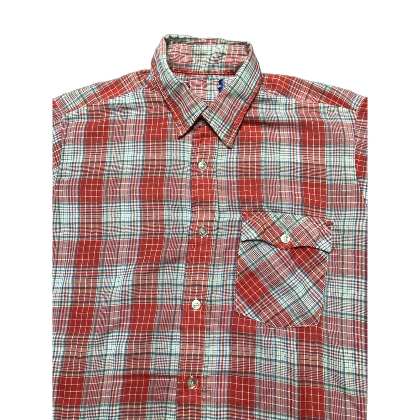 Vintage VINTAGE 80s 90s Plaid Short Sleeve Button-Up Shirt Lightweight Poly Cotton Large Red Mens T15 Size US L / EU 52-54 / 3 - 1 Thumbnail