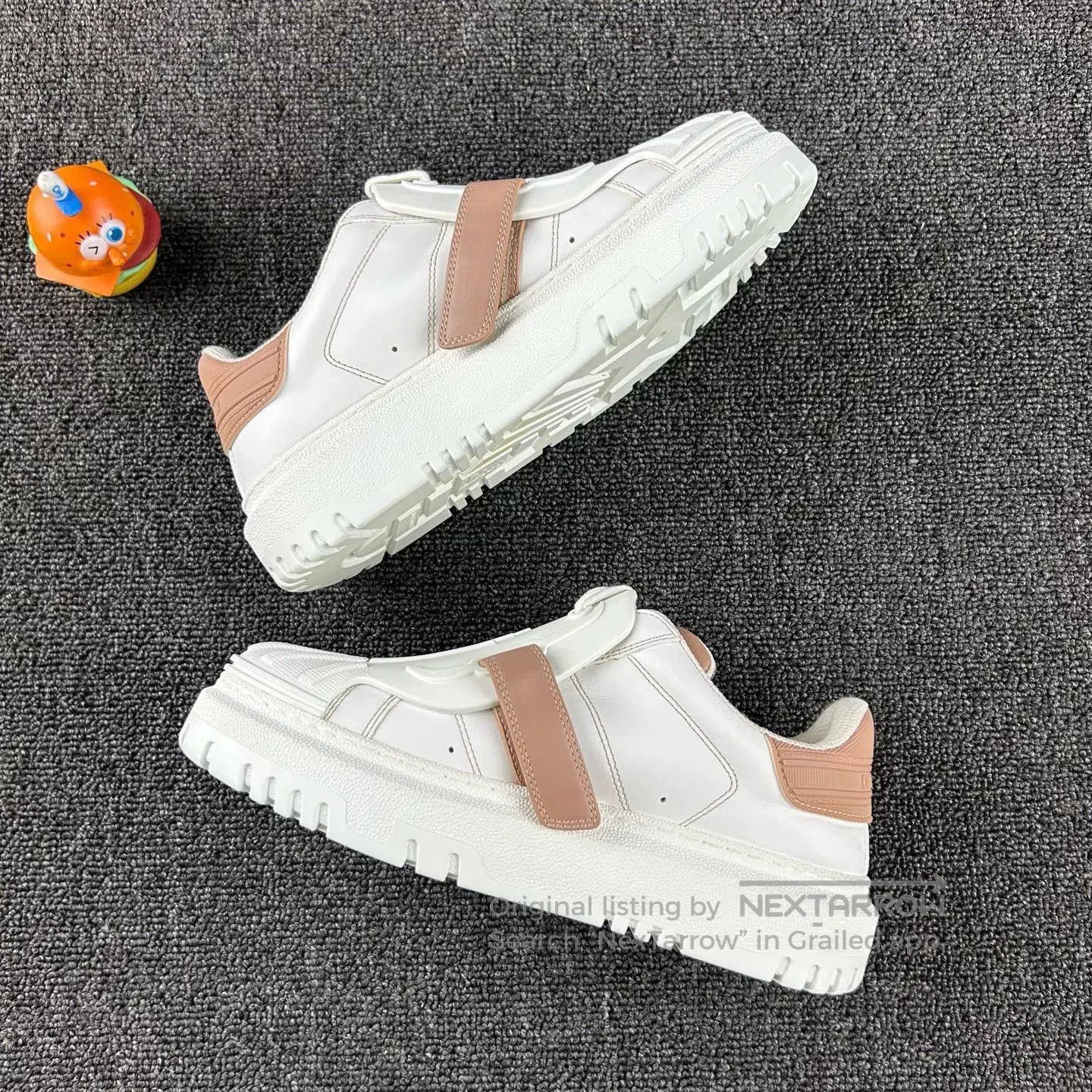 Dior Dior White and Pink Shell Sneakers. Size US 5 / IT 35 - 3 Thumbnail