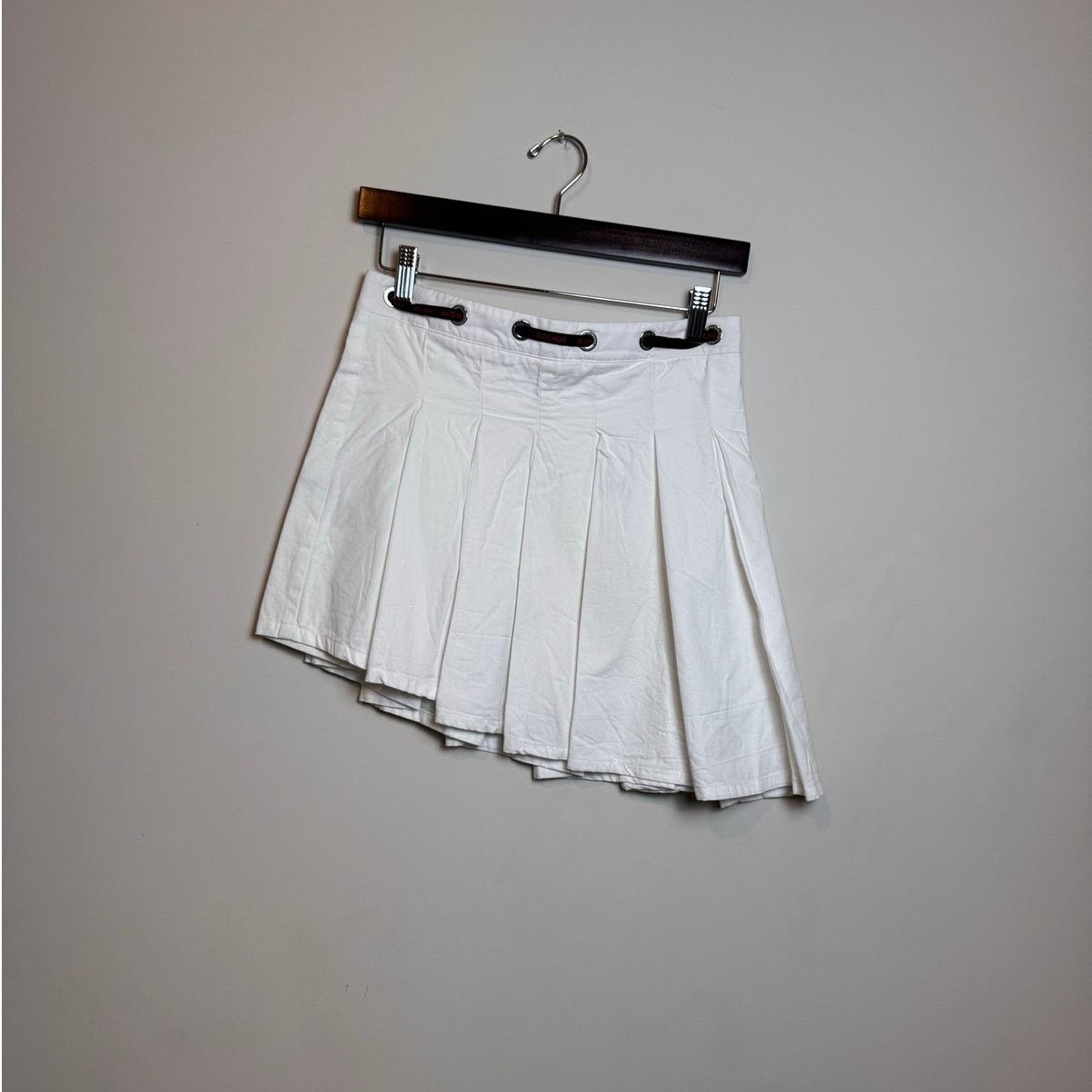 GCDS GCDS Asymmetrical Pleated Skirt - Size S Size 26" / US 2 / IT 38 - 1 Thumbnail