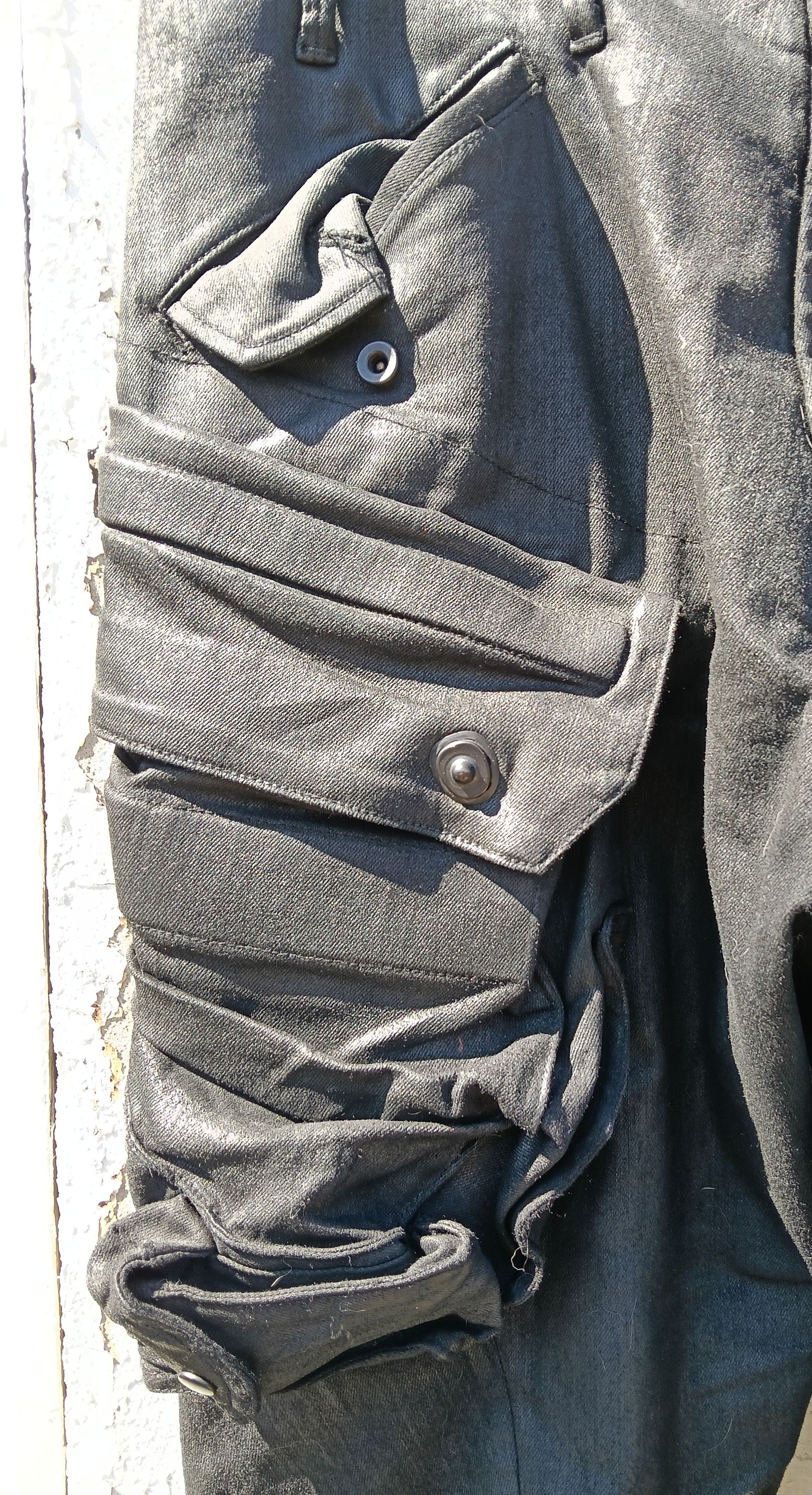 Julius Julius gas mask cropped cargo pants Size US 28 / EU 44 - 3 Thumbnail