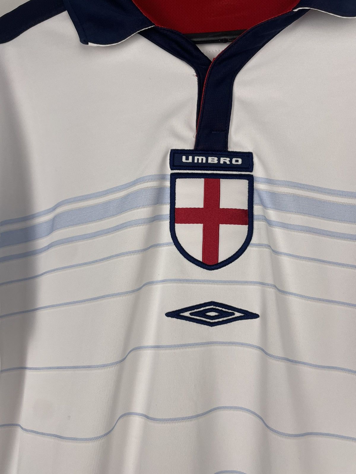 Umbro × Vintage Umbro England 2004 reversible football jersey Size US M / EU 48-50 / 2 - 7 Thumbnail
