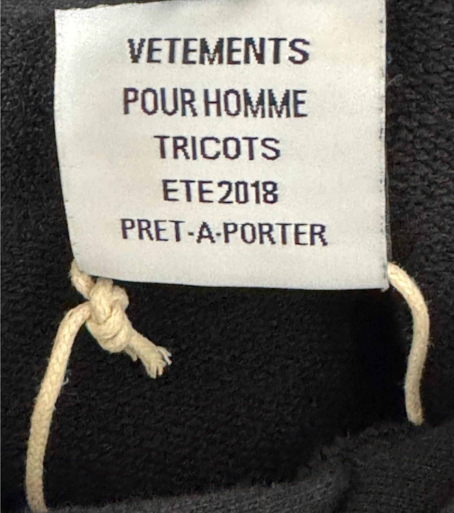 Vetements Vetements Top Logo Hoodie Size US XS / EU 42 / 0 - 3 Thumbnail