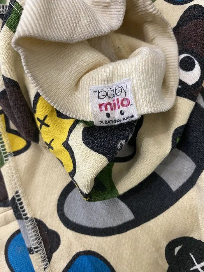Bape × Kaws A Bathing Ape Baby Milo x Kaws Full Zip Printed Hoodie Size US L / EU 52-54 / 3 - 4 Thumbnail