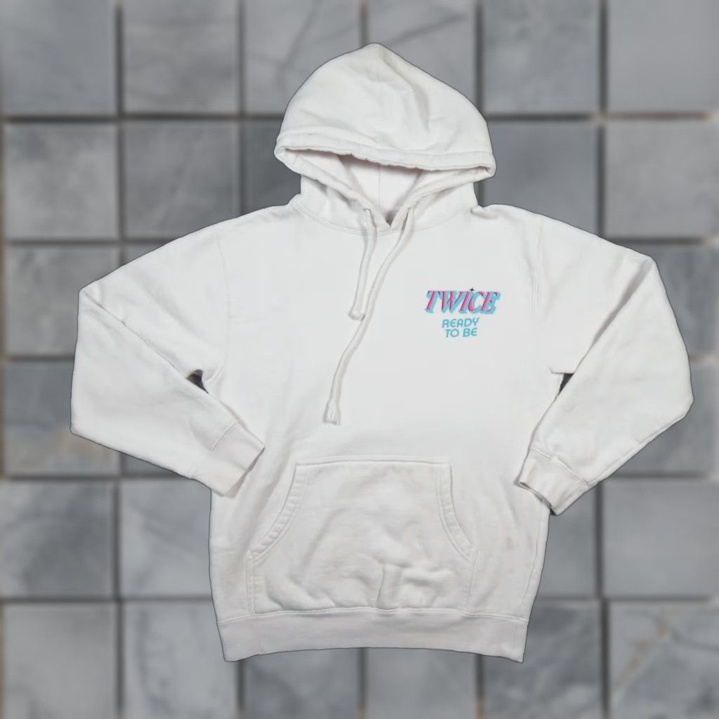 Vintage Twice Hoodie Mens Small White KPop Concert Sweatshirt Pullover Logo All Seasons Hoodie Regular Fit White Mens S Size US S / EU 44-46 / 1 - 1 Thumbnail