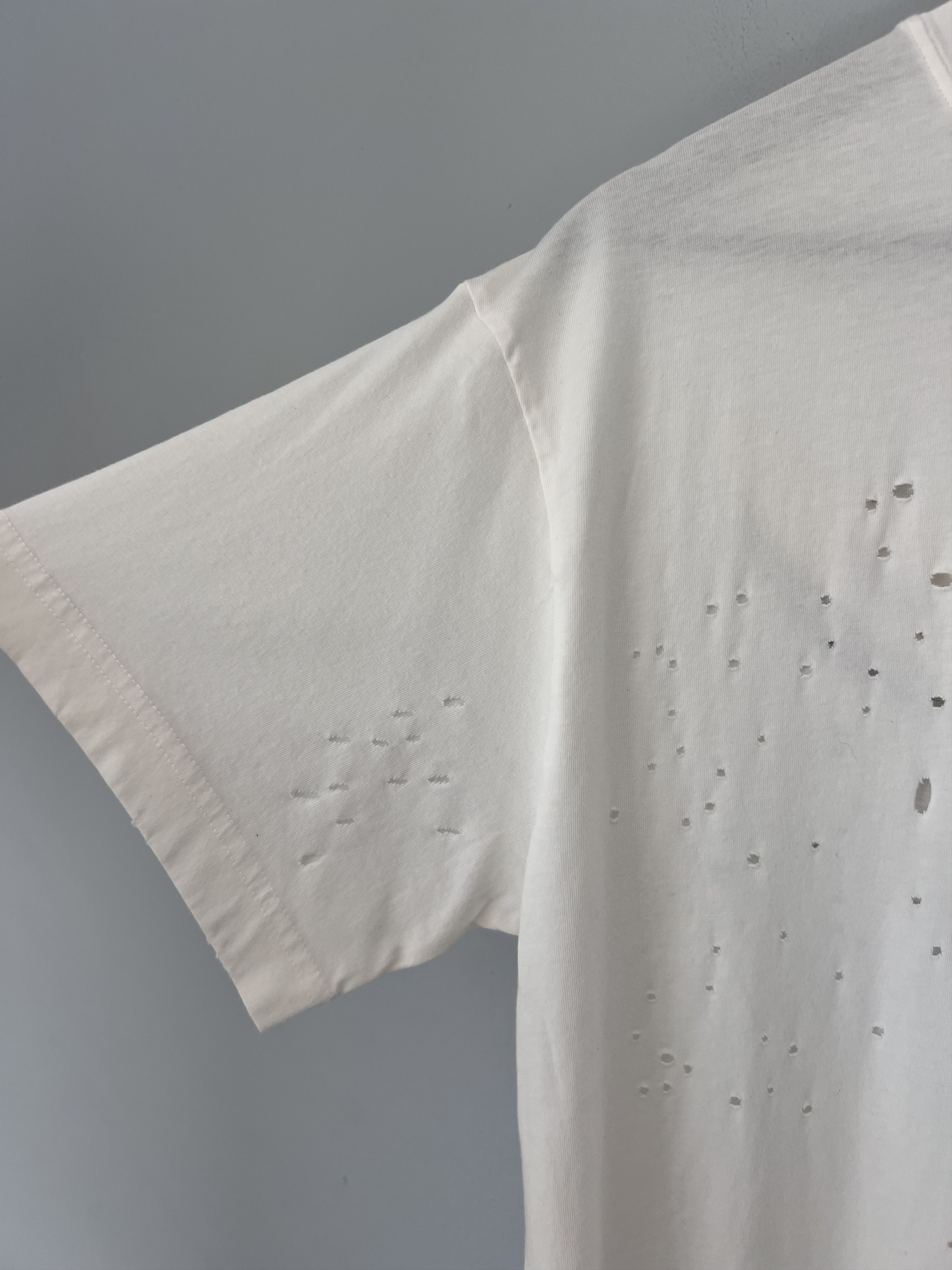 Satisfy Satisfy Running Chrome Logo Mothtech Tee in White Size US S / EU 44-46 / 1 - 4 Thumbnail