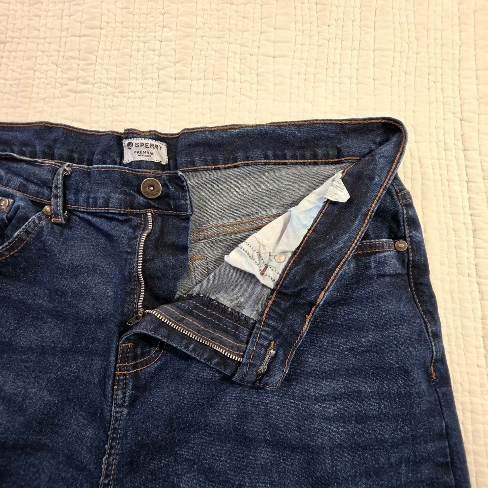 Sperry Sperry Jeans Mens 36x29 Blue Straight Leg Denim Pants Cotton Blend Dark Wash EUC Size US 36 / EU 52 - 6 Thumbnail