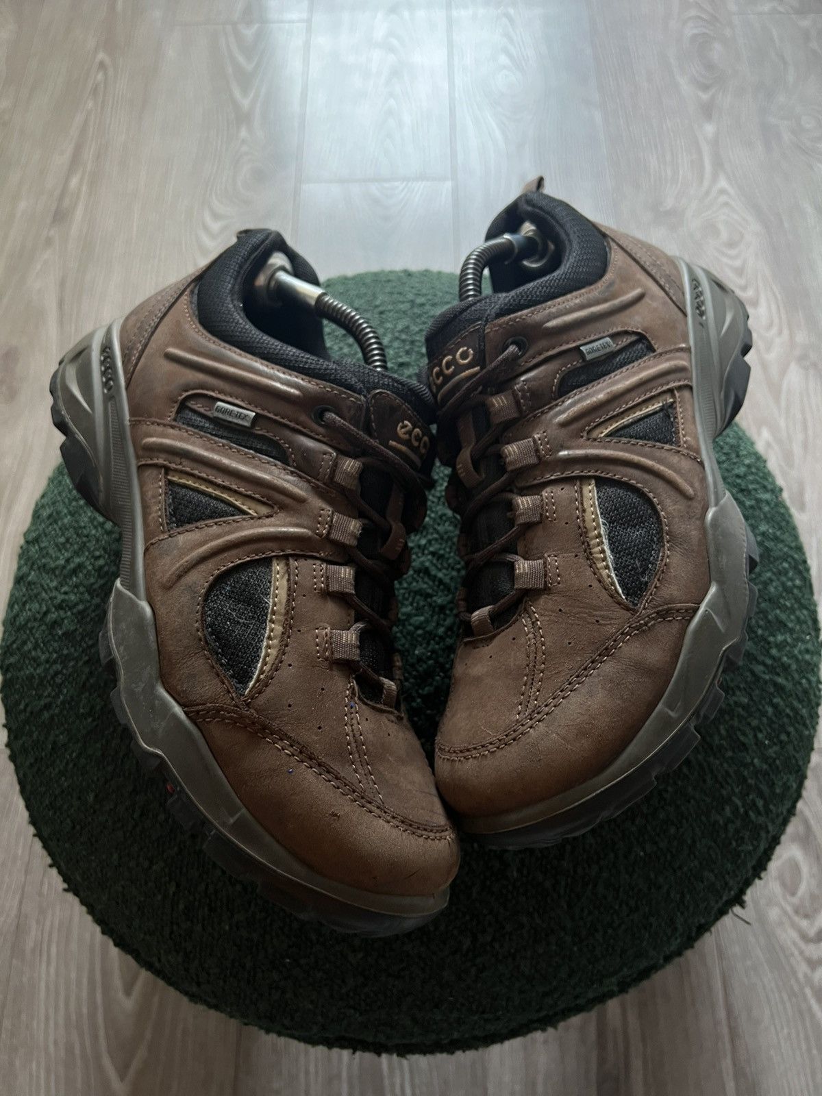 Ecco × Genuine Leather × Goretex ‼️Ecco Leather Gore-Tex R Line Oudoor Style Low Sneakers‼️ Size US 8.5 / EU 41-42 - 13 Thumbnail
