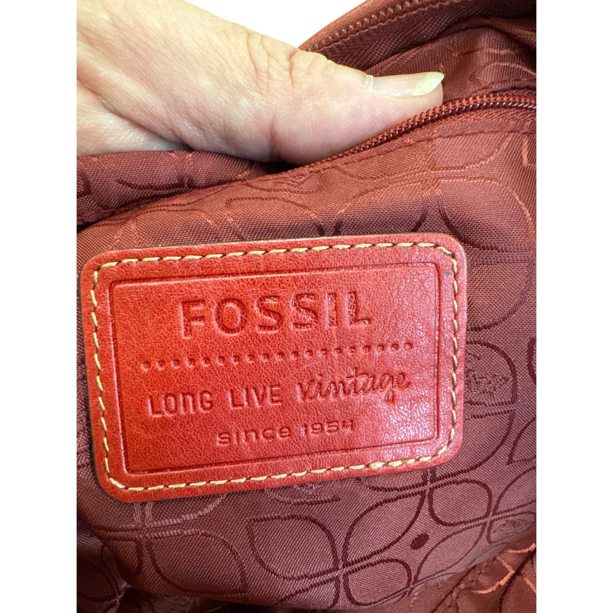 Fossil Fossil Vintage Womans Red Leather Handbag Clutch With Dual H Size ONE SIZE - 14 Thumbnail