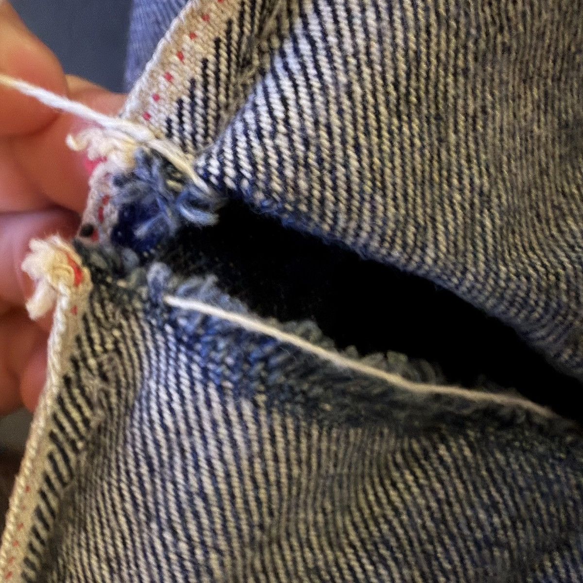 A.P.C. A.P.C. Petit Standard Jean Distressed Japanese Selvedge Size US 27 - 13 Thumbnail
