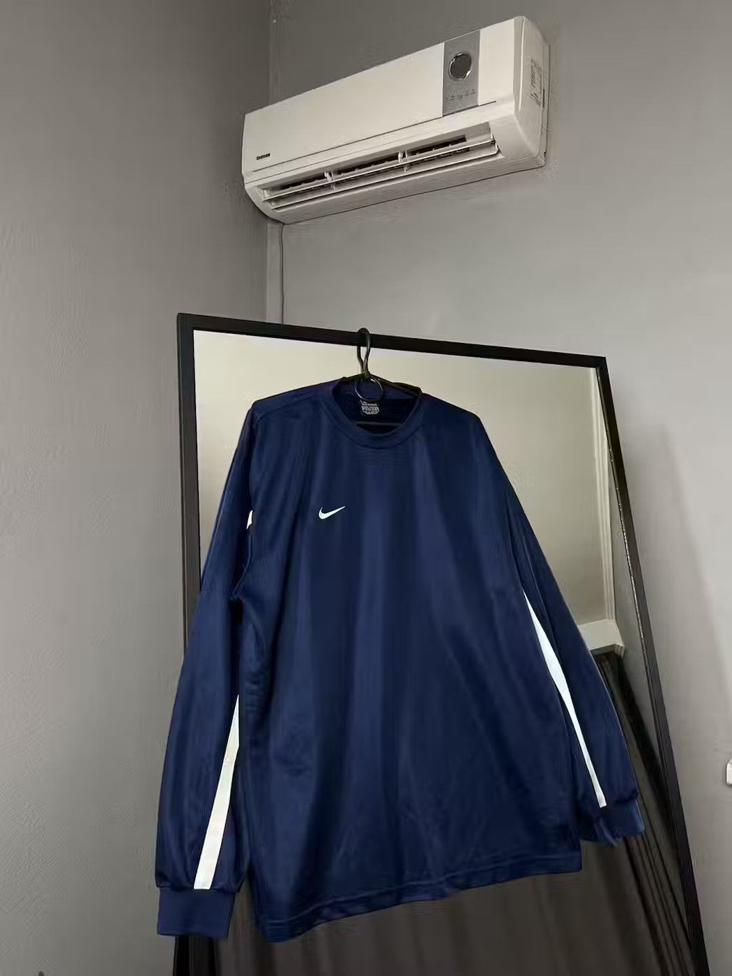 Nike Vintage Nike Drill Rugby Polo Long Sleeve Y2K by swoosh Size US XL / EU 56 / 4 - 1 Thumbnail