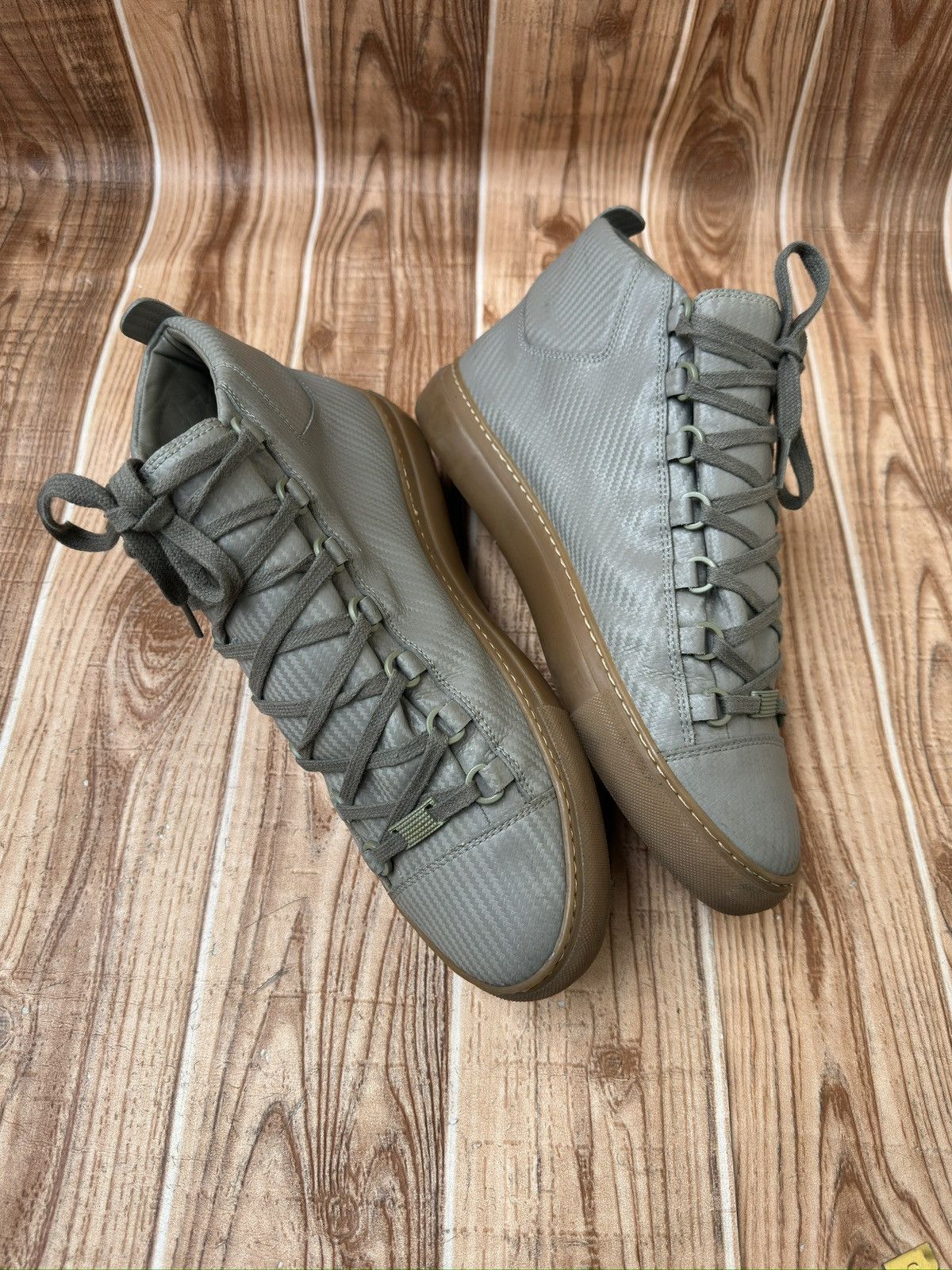 Balenciaga Balenciaga Paris Light Grey Hightop Sneaks Size US 10 / EU 43 - 7 Thumbnail