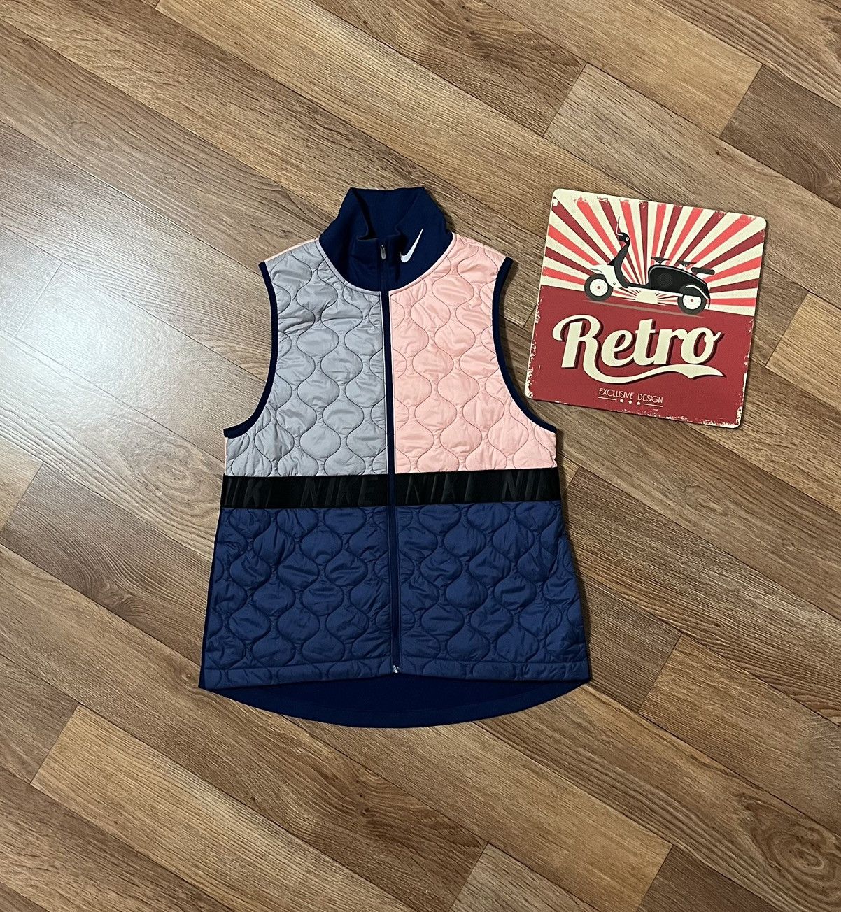 Nike Nike Aerolayer Running Vest Size M / US 6-8 / IT 42-44 - 1 Thumbnail