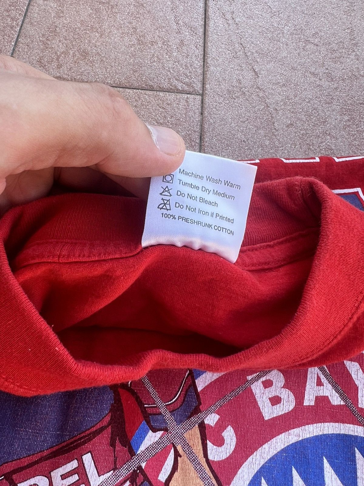 Vintage Vintage 1997 FC Bayern Munich Soccer Football Red T-shirt Size US M / EU 48-50 / 2 - 11 Thumbnail