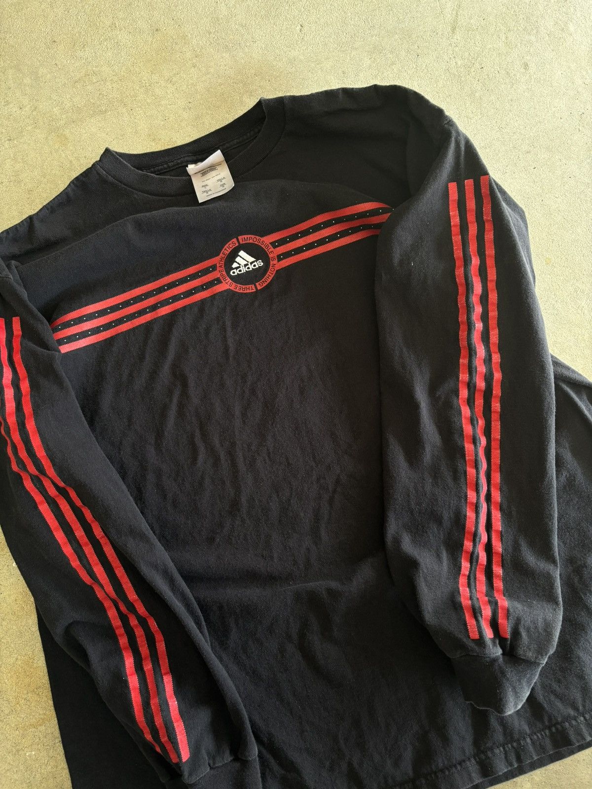 Adidas Vintage 90s Adidas Triple Striped Red On Black Longsleeve Size US L / EU 52-54 / 3 - 4 Thumbnail