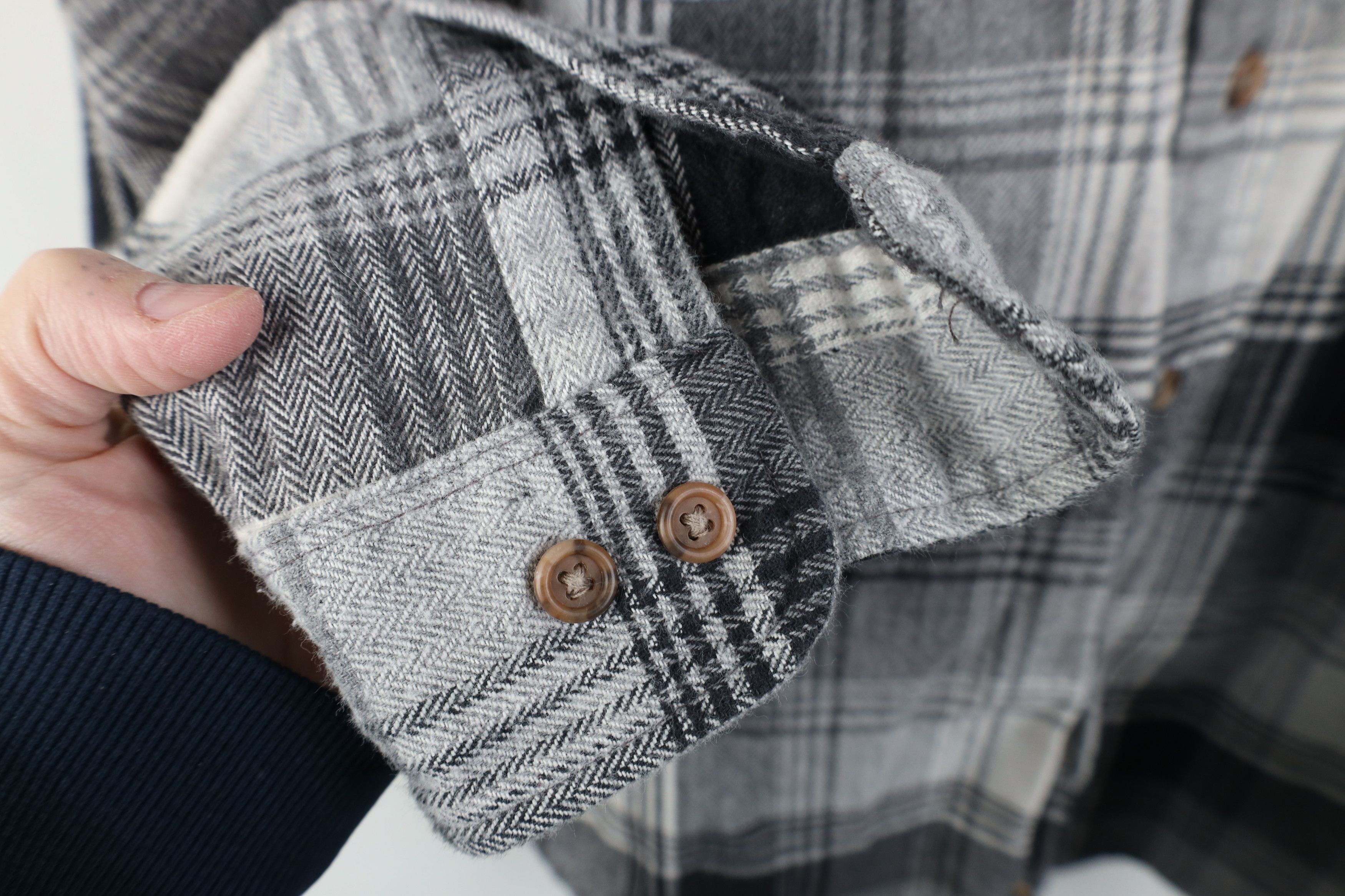Vintage Vintage 90s Streetwear Heavyweight Button Shirt Plaid Size US L / EU 52-54 / 3 - 9 Thumbnail