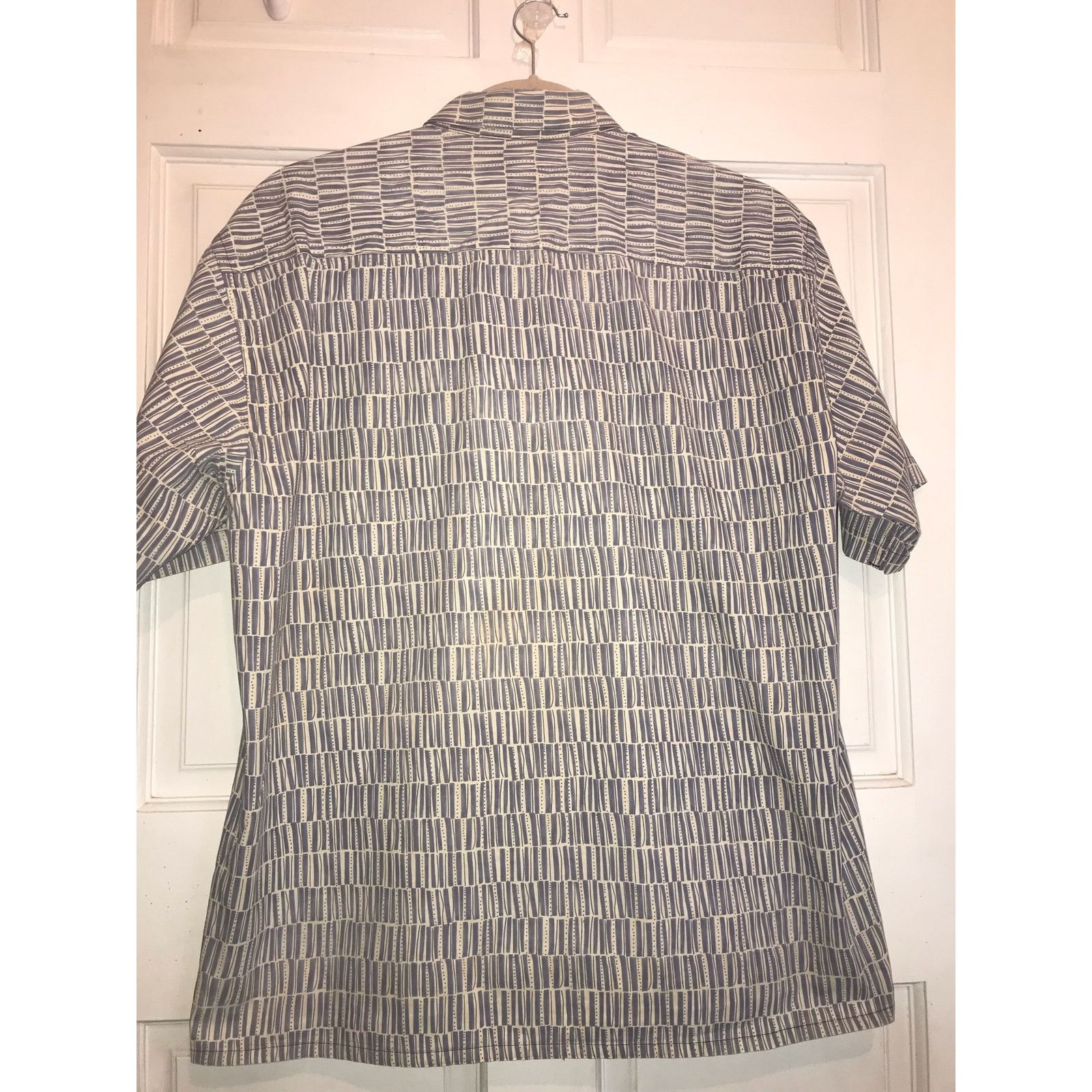 Pierre Cardin Pierre Cardin Shirt Men’s XL Gray Plaid Short Sleeve Size US XL / EU 56 / 4 - 10 Thumbnail