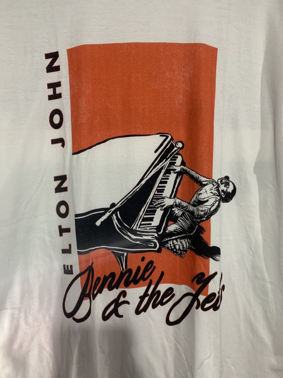 Band Tees Elton John Benny And The Jets Tshirt Size US L / EU 52-54 / 3 - 2 Thumbnail