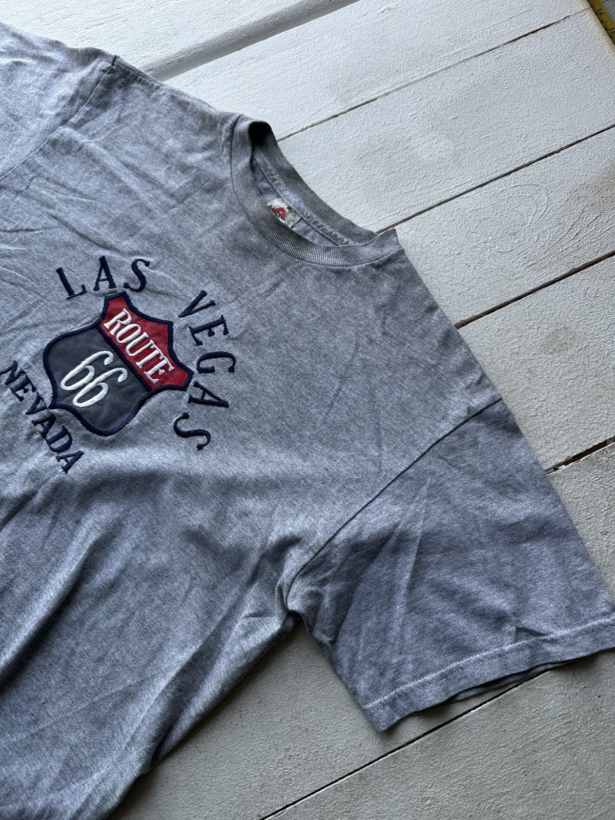 Vintage 🚨 LAS VEGAS NEVADA ROUTE 66 GRAY BIG LOGO TEE MEN Y2K Size US M / EU 48-50 / 2 - 2 Thumbnail