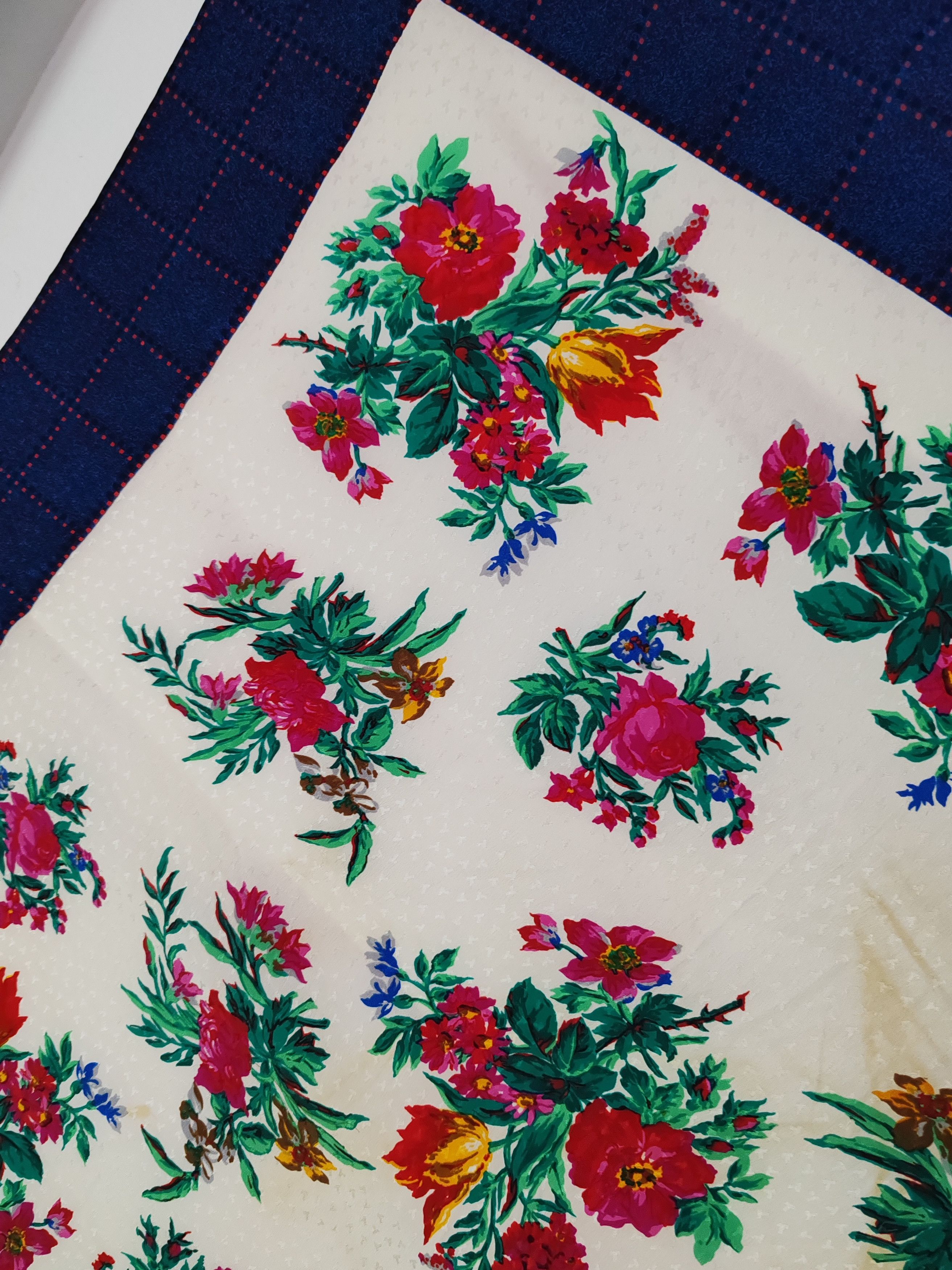 Tiffany & Co. Tiffany & Co Vintage 90cm Silk jacquard floral plaid Size ONE SIZE - 8 Thumbnail