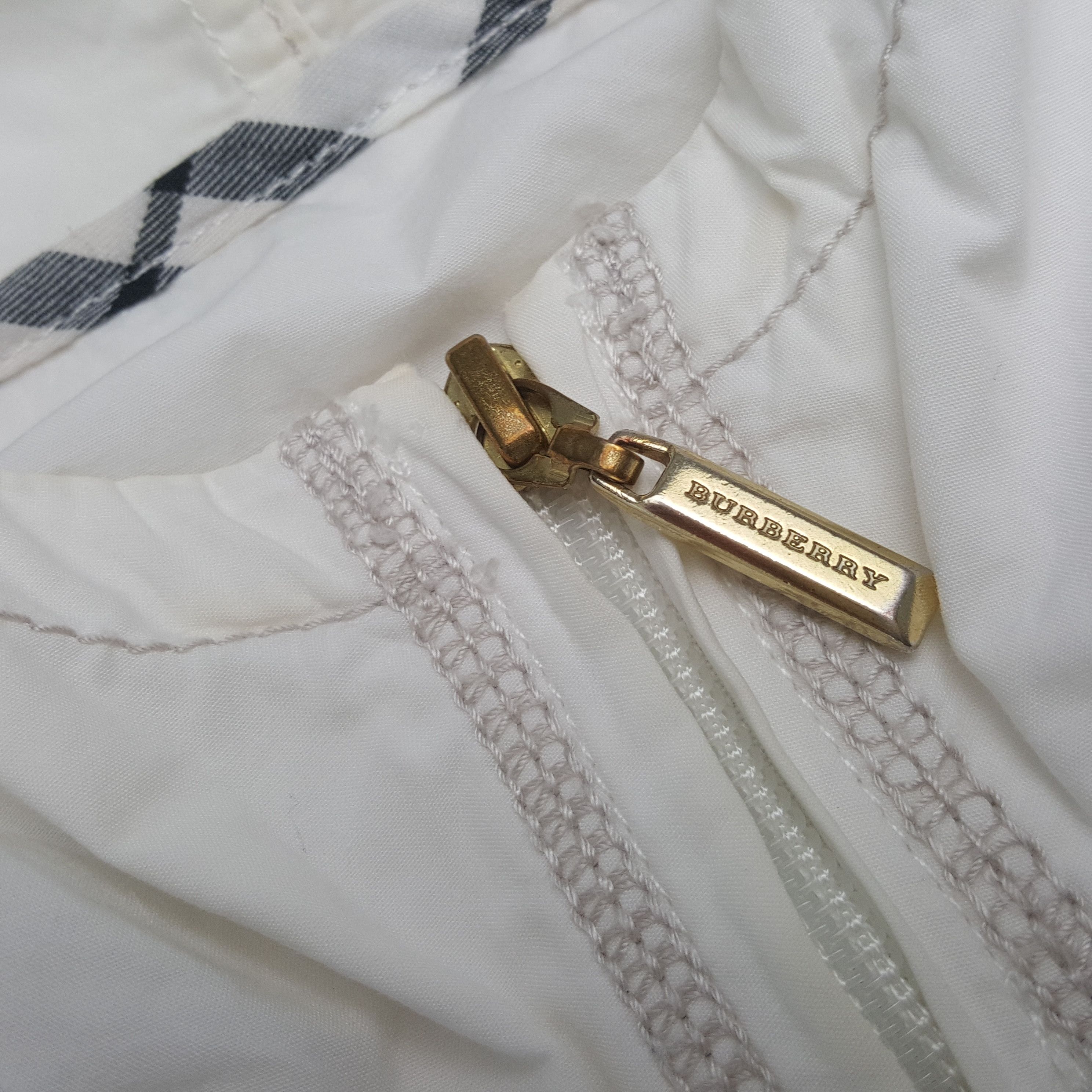 Burberry Vintage Burberry London Fashion Brand Hoodie RR20 Size S / US 4 / IT 40 - 8 Thumbnail