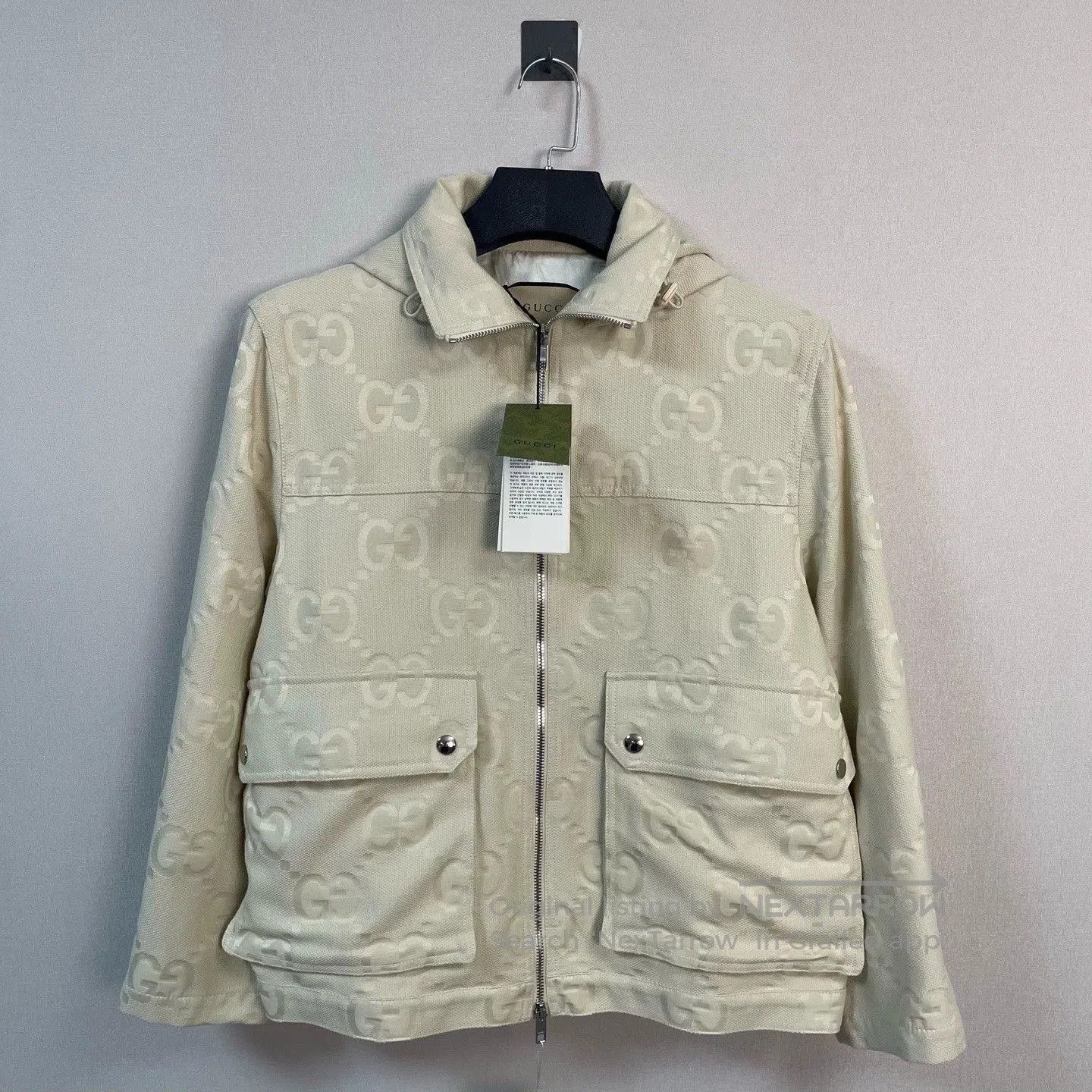 Gucci new gucci embossed jacket with hood. Size US XS / EU 42 / 0 - 1 Thumbnail