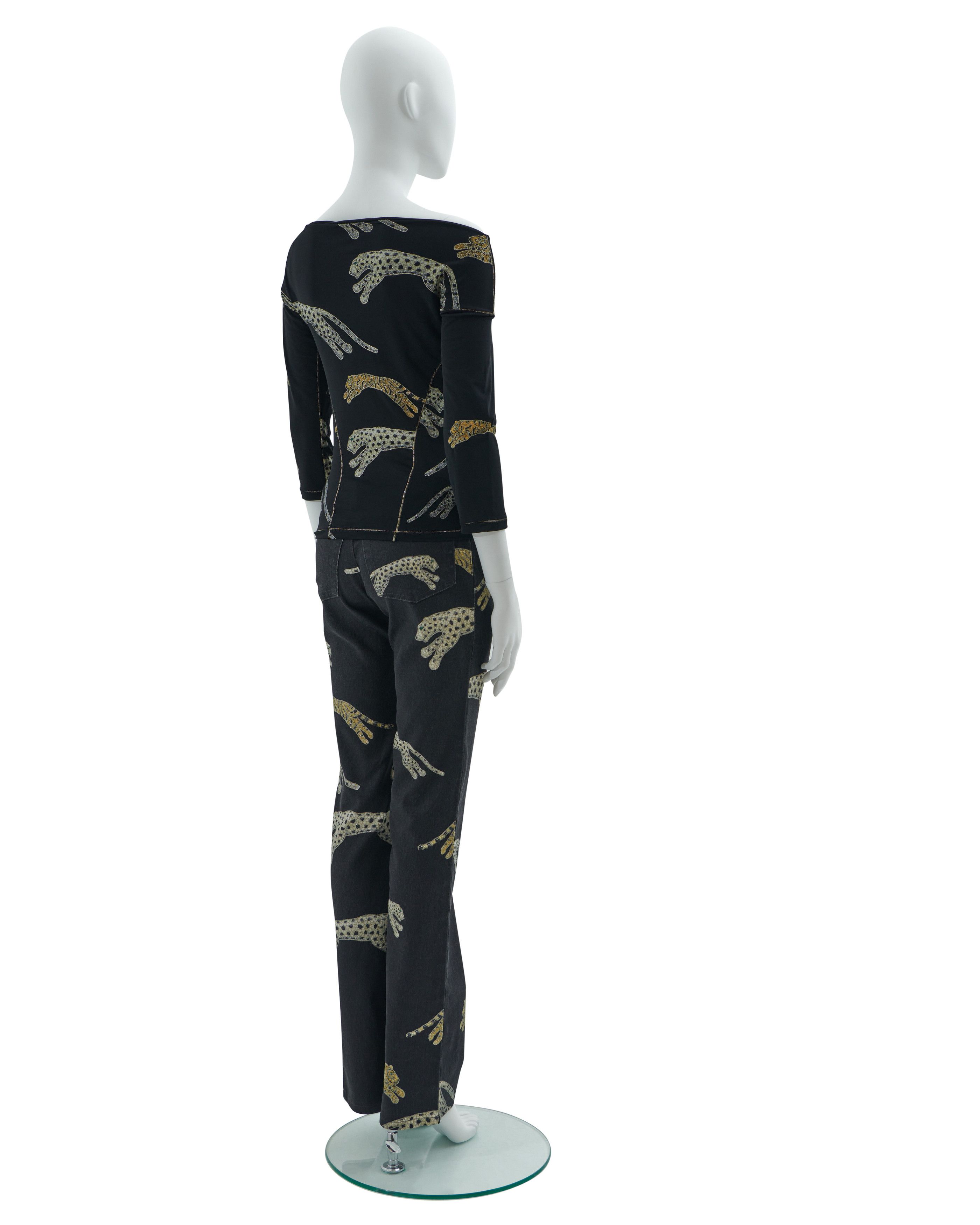 Roberto Cavalli F/W 2002 Black Leopard and tigers print top and pants set Size XS / US 0-2 / IT 36-38 - 4 Thumbnail