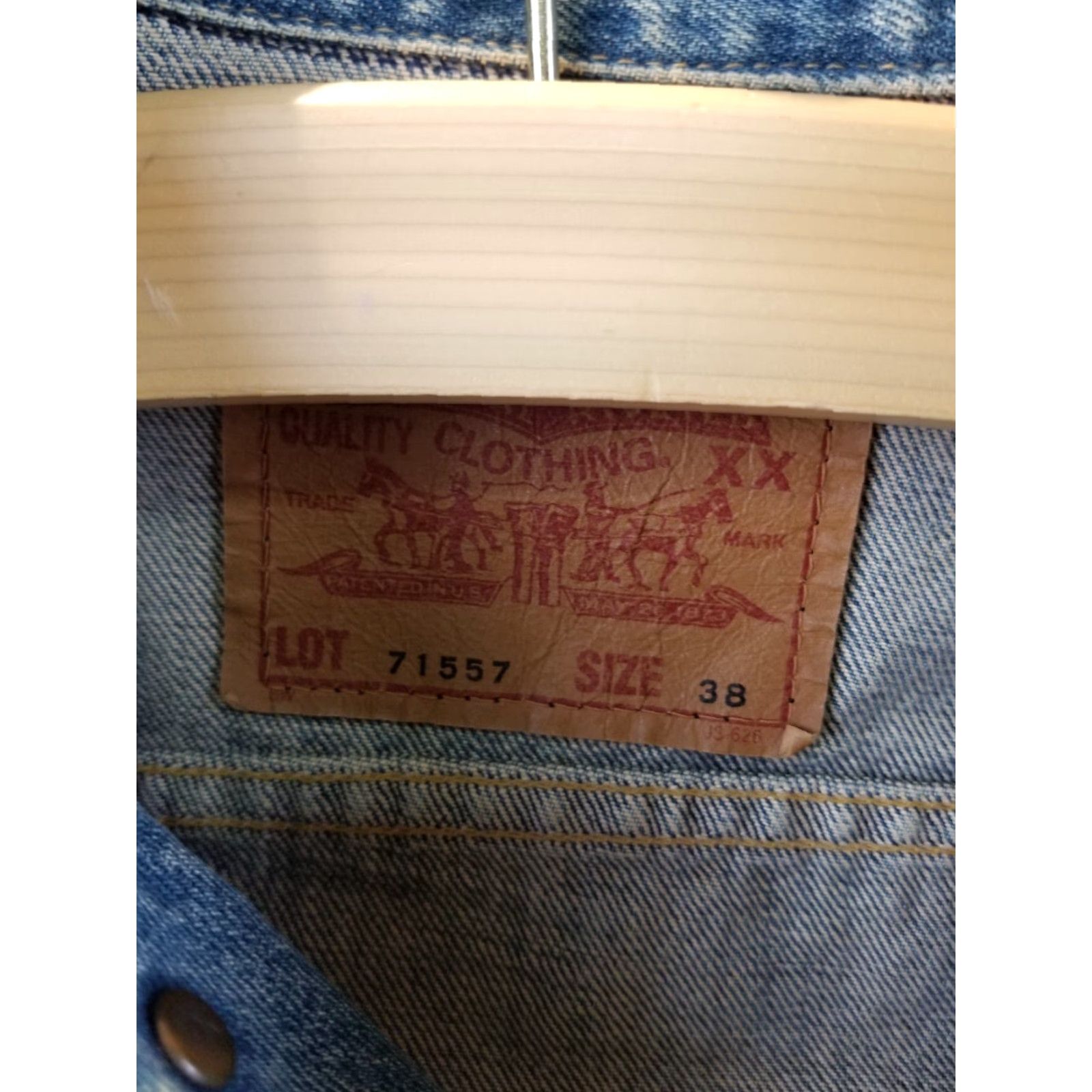 Levi's VINTAGE LEVIS 71557 BIG E DENIM TRUCKER JACKET M MEDIUM BLUE Jeans Jacket Mens Levi's 71557 Big E Repro Japan Size US M / EU 48-50 / 2 - 6 Thumbnail