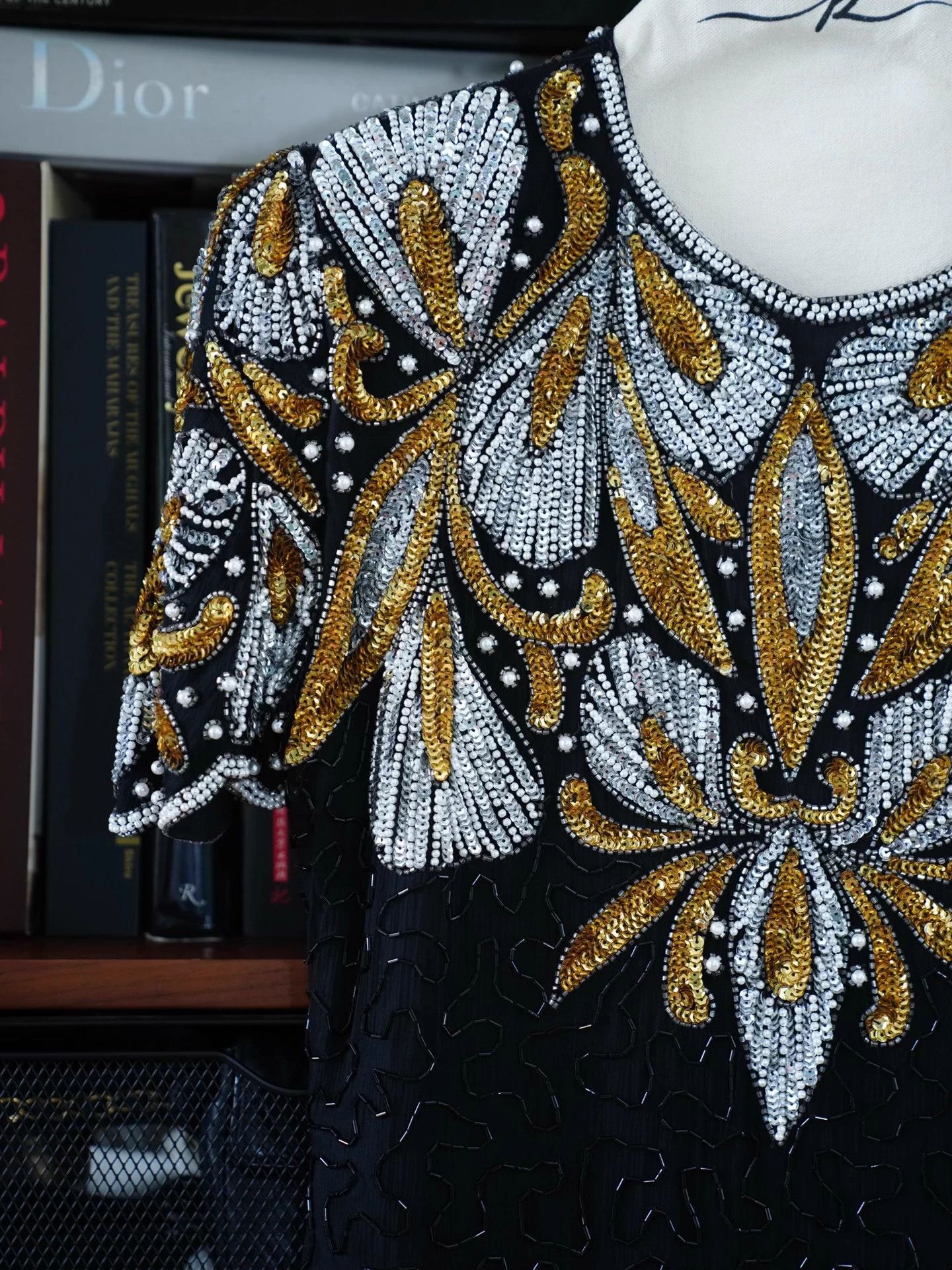 Other US Vintage Heavy Beaded Black & Gold Pearl Women's M Dress Size M / US 6-8 / IT 42-44 - 3 Thumbnail