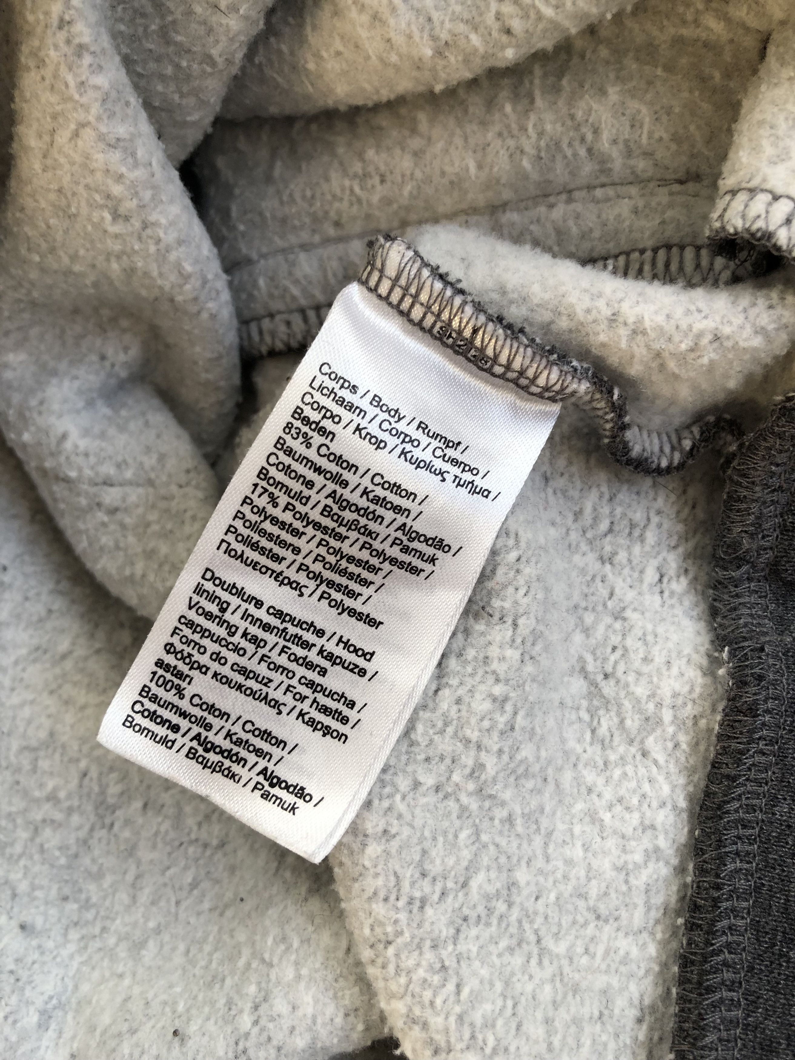 Lacoste LACOSTE Hype Minimalistic Mini Logo Hoodie Streetwear Casual Size US XL / EU 56 / 4 - 9 Thumbnail