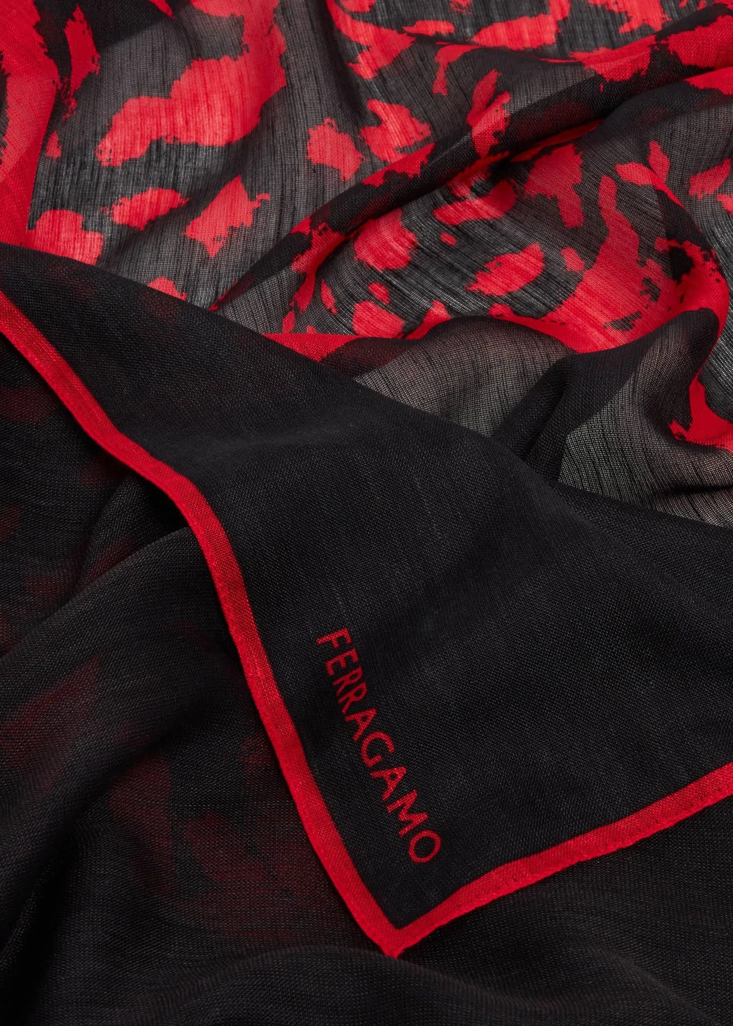 Salvatore Ferragamo o1s1rm1024 Size: 90x90 Cm / Scarf in Multicolor Size ONE SIZE - 8 Thumbnail