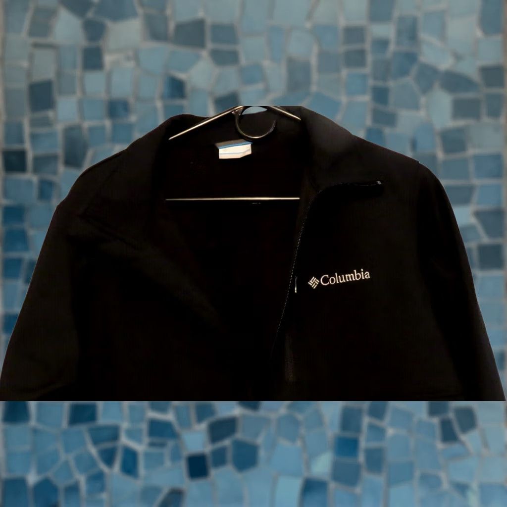Vintage Columbia Mens Softshell Jacket Black Water & Wind Resistant Zip Mid-Length Logo Accents Outdoor Ascendor WM6044-053 Regular Size M Size US M / EU 48-50 / 2 - 1 Thumbnail
