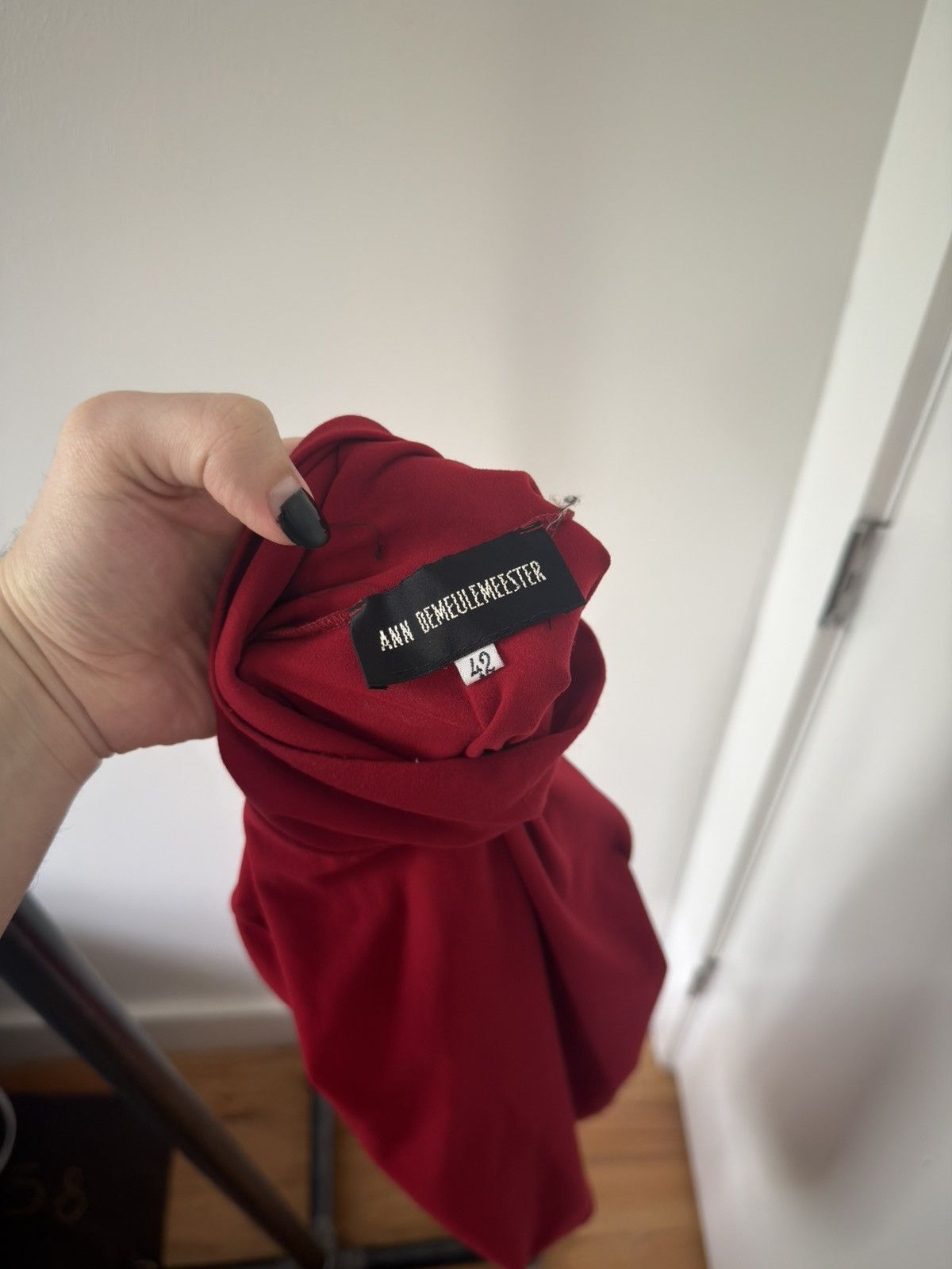 Ann Demeulemeester AW96 Red Twisted Turtleneck Size M / US 6-8 / IT 42-44 - 3 Thumbnail