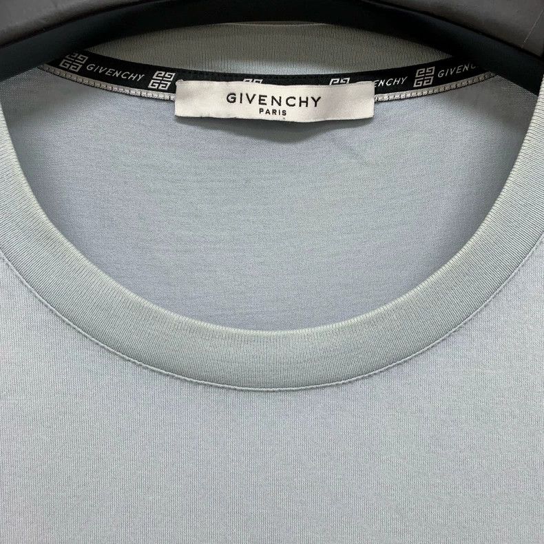 Givenchy Givenchy New chest Logo Short Sleeve Size US XXL / EU 58 / 5 - 3 Thumbnail