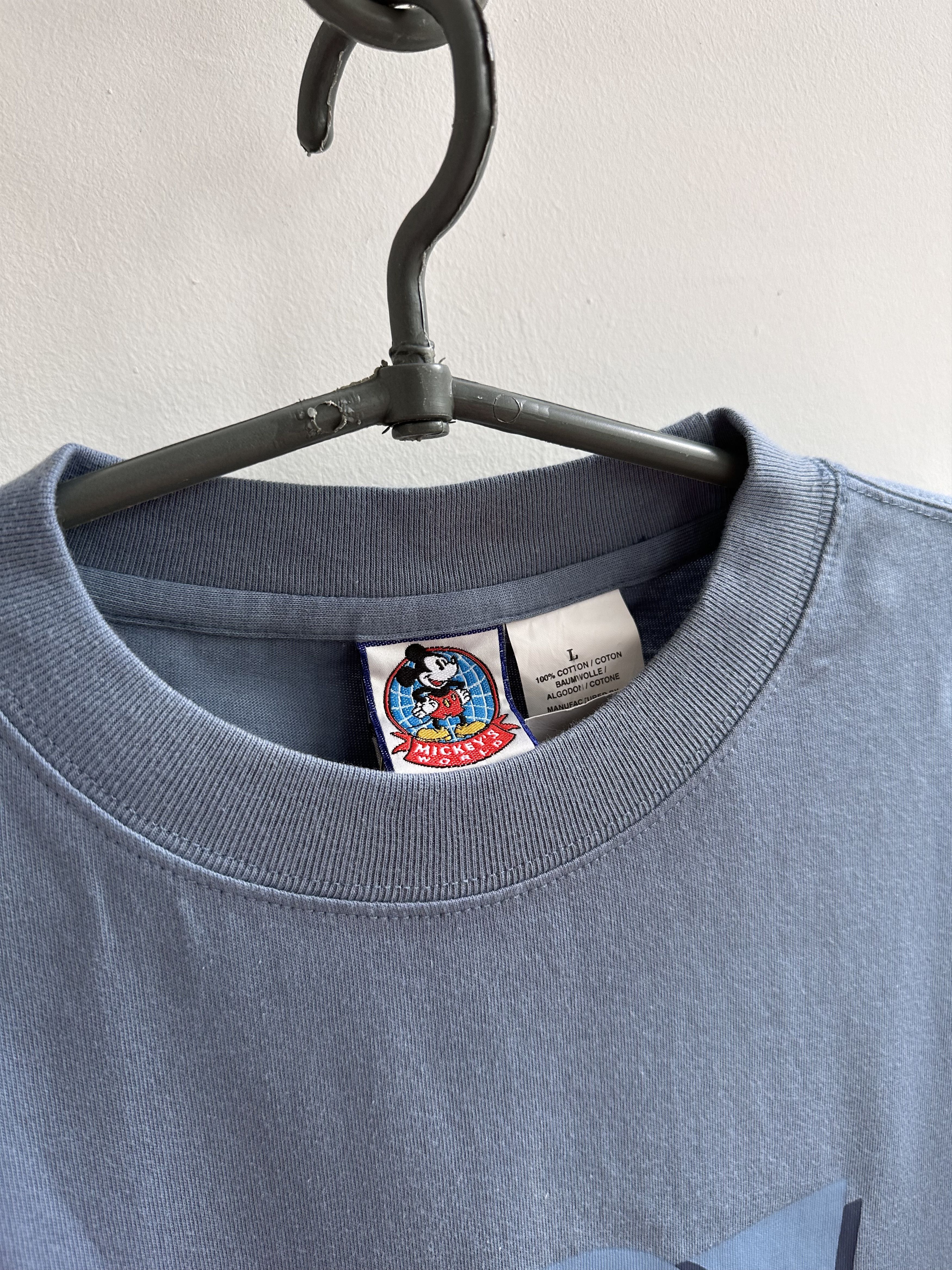 Disney Disney Donald Duck vintage t shirt Size US L / EU 52-54 / 3 - 4 Thumbnail