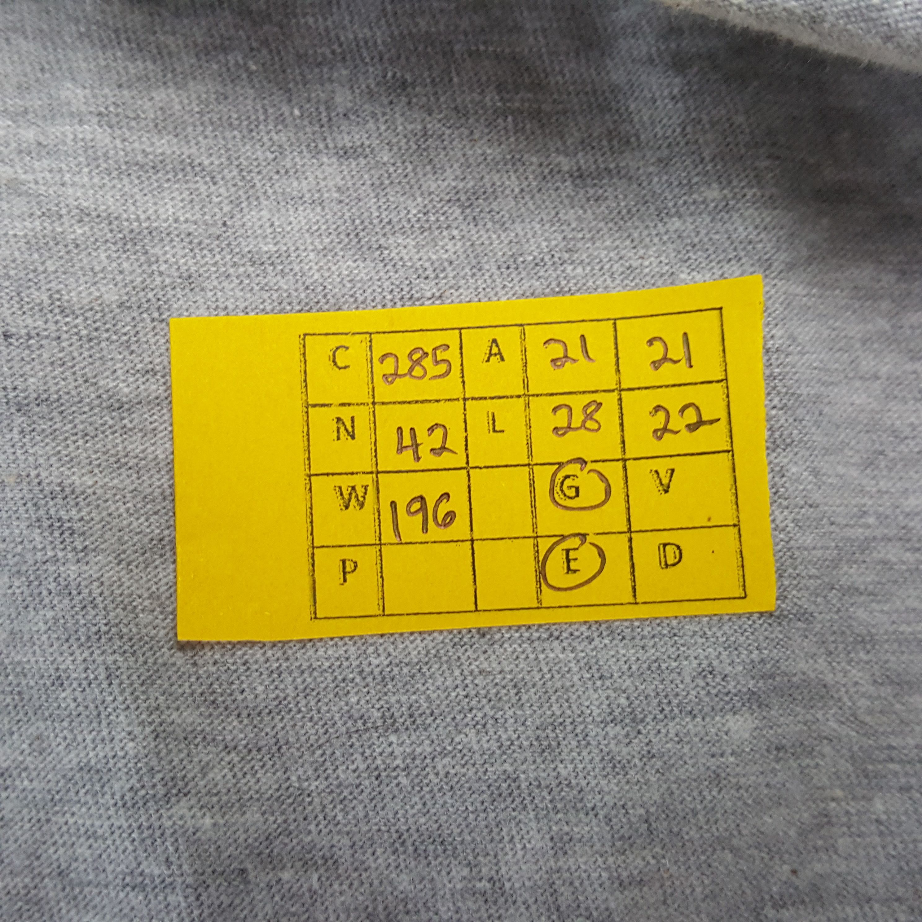 Vintage Ys FOR LIVING BASIC Japan Designer T-shirt C285N42