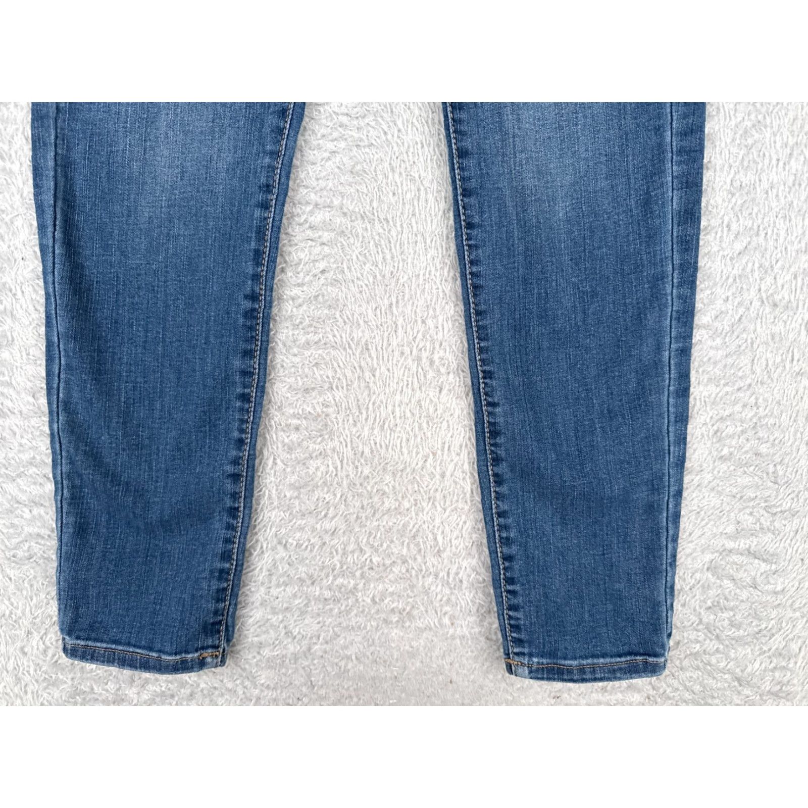 Vintage SO Jeans Juniors 9 Blue Denim High Rise Ultimate Jegging Skinny Taper 27x28 Jeans Womens Slim Fit Blue Cotton Blend Denim SO Size 30" / US 8 / IT 44 - 2 Thumbnail