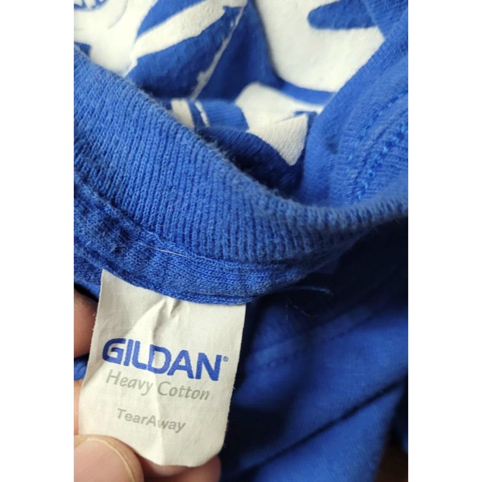 Gildan Highland Inn Manitou Beach MI Long Sleeve T Shirt Wheres My Truck Devils Lake Sm Shirt Men S Blue Cotton Graphic Tee Size US S / EU 44-46 / 1 - 4 Thumbnail