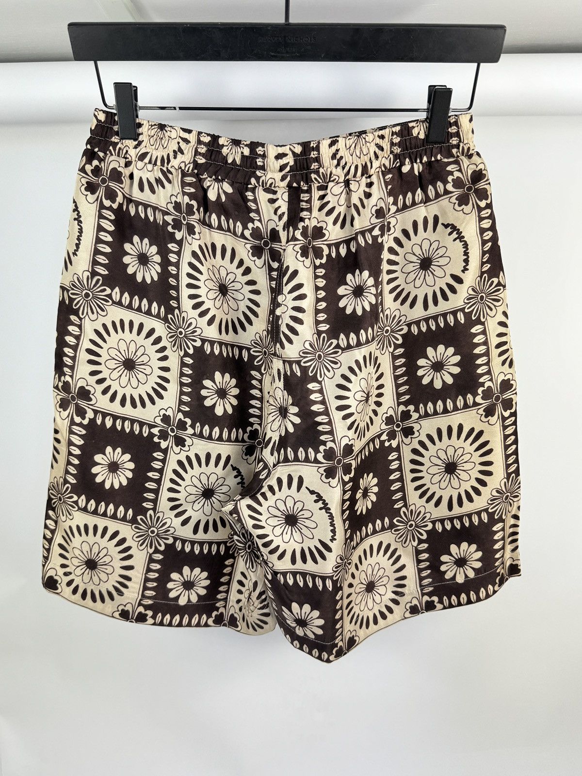 Nanushka SILK SHORTS Size US 34 / EU 50 - 2 Thumbnail